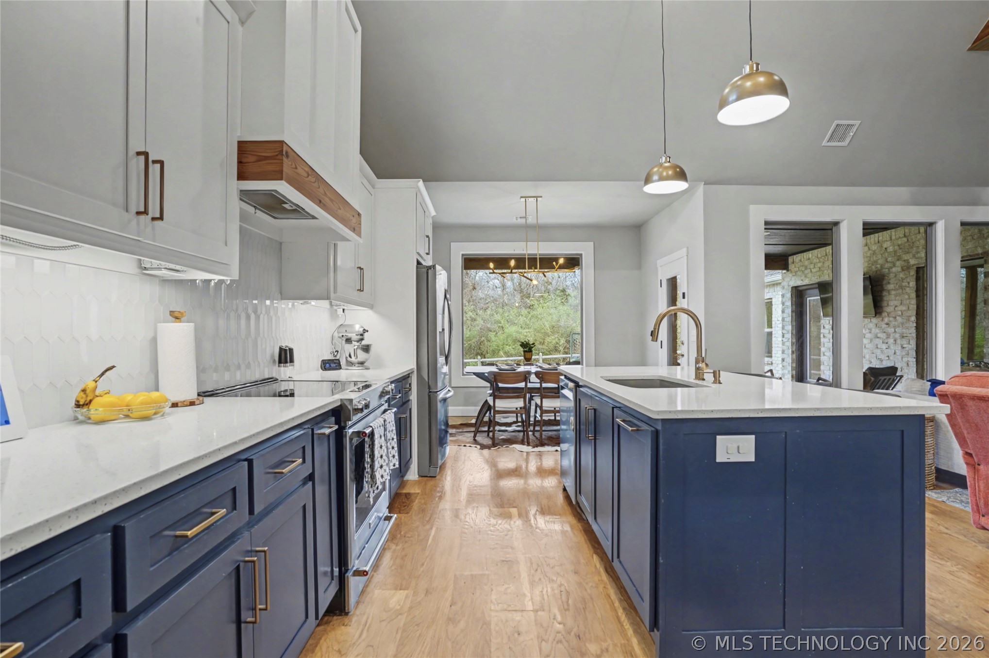 13852 S 21st Street E Property Photo 11