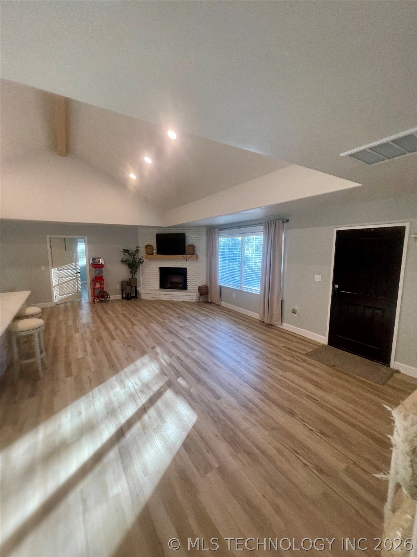 893 Vernon Road Property Photo 41