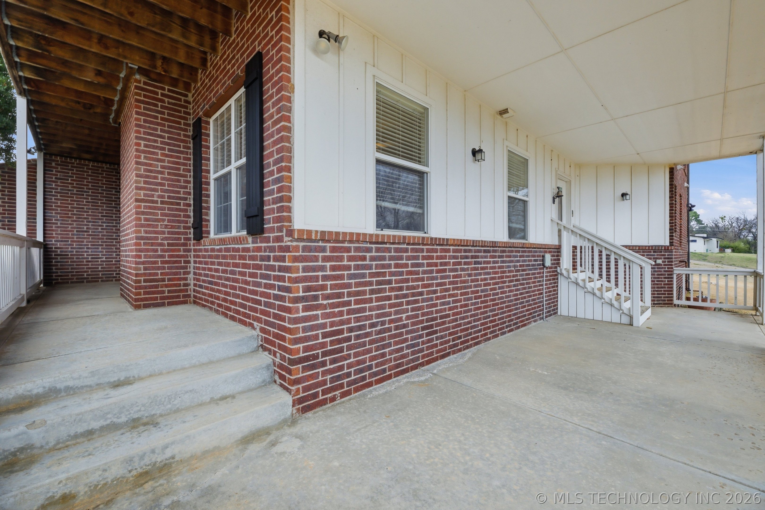 1501 E Fairview Avenue Property Photo 37