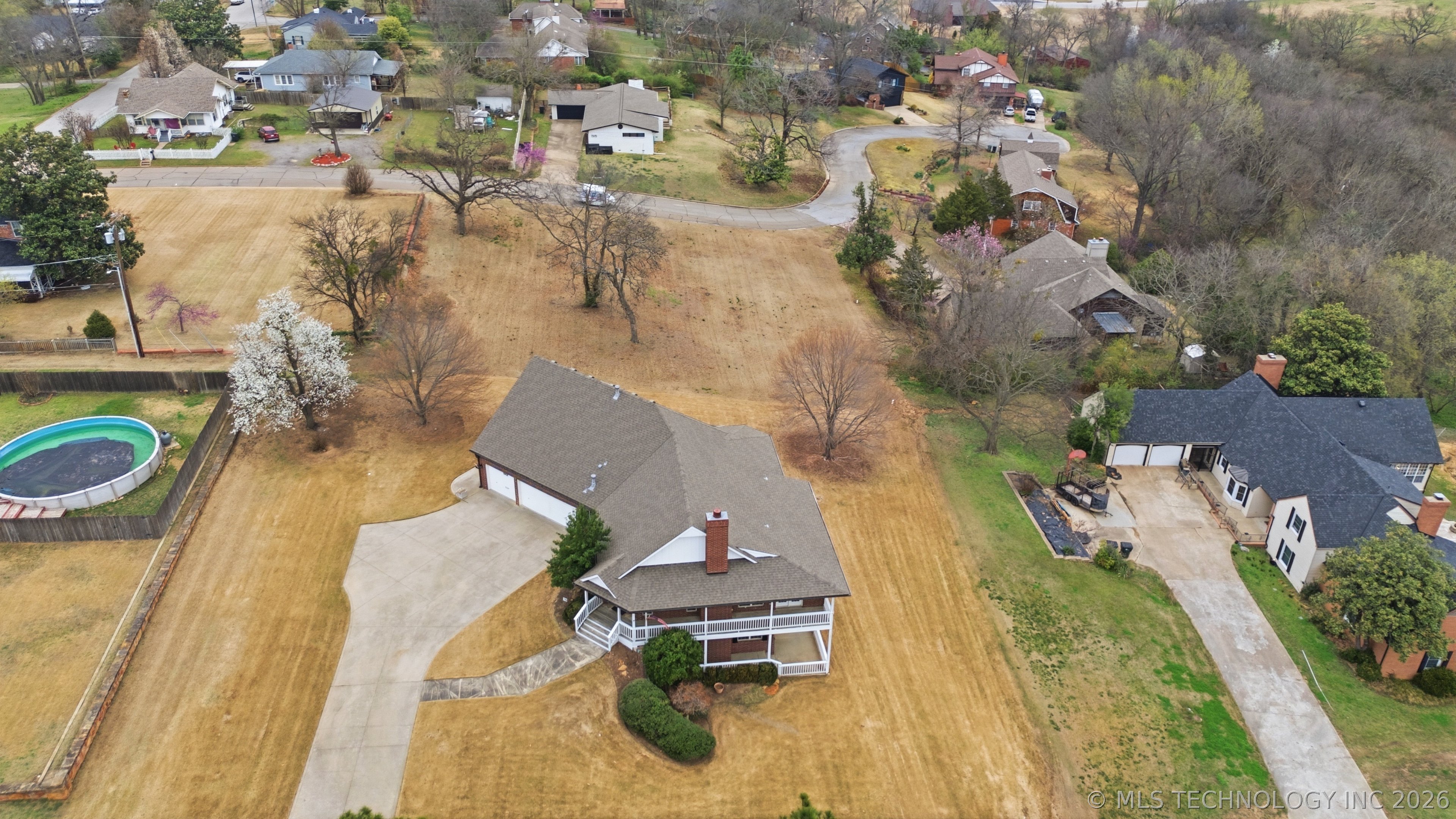 1501 E Fairview Avenue Property Photo 43