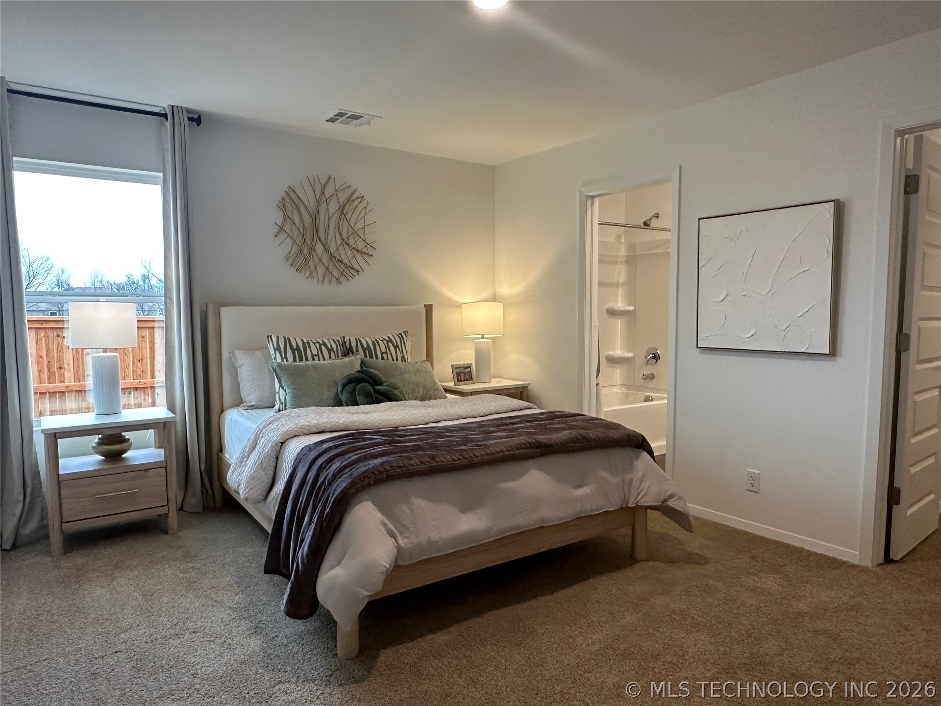 15711 Draft Street Property Photo 10