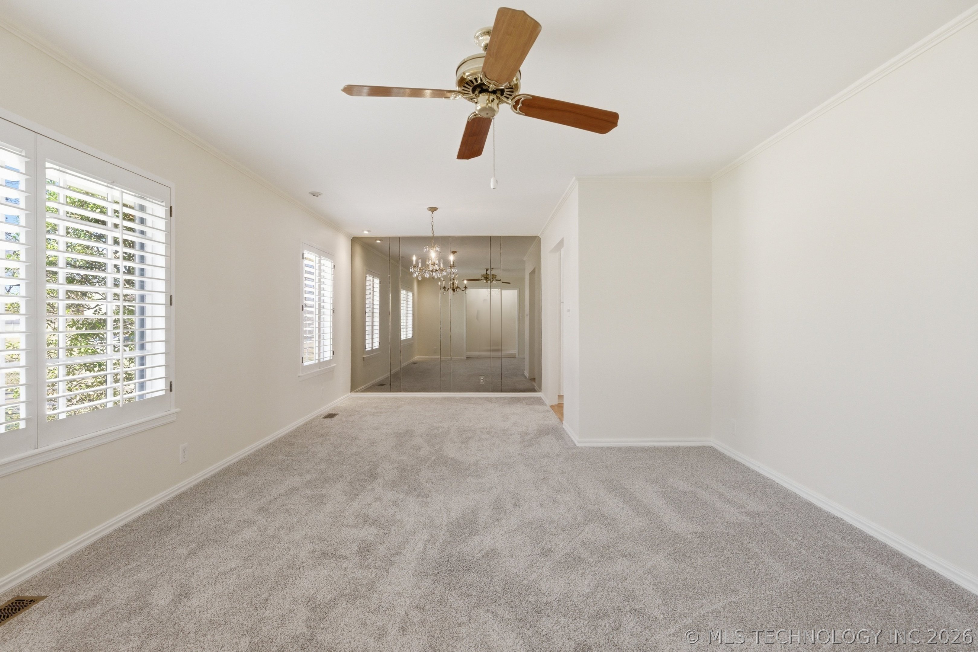 6003 S 72nd East Avenue Property Photo 4