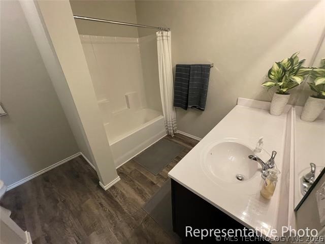 15684 Draft Street Property Photo 9