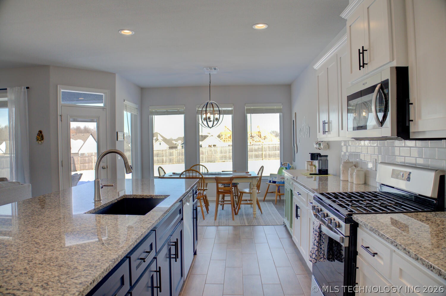 814 Honolulu Place Property Photo 21