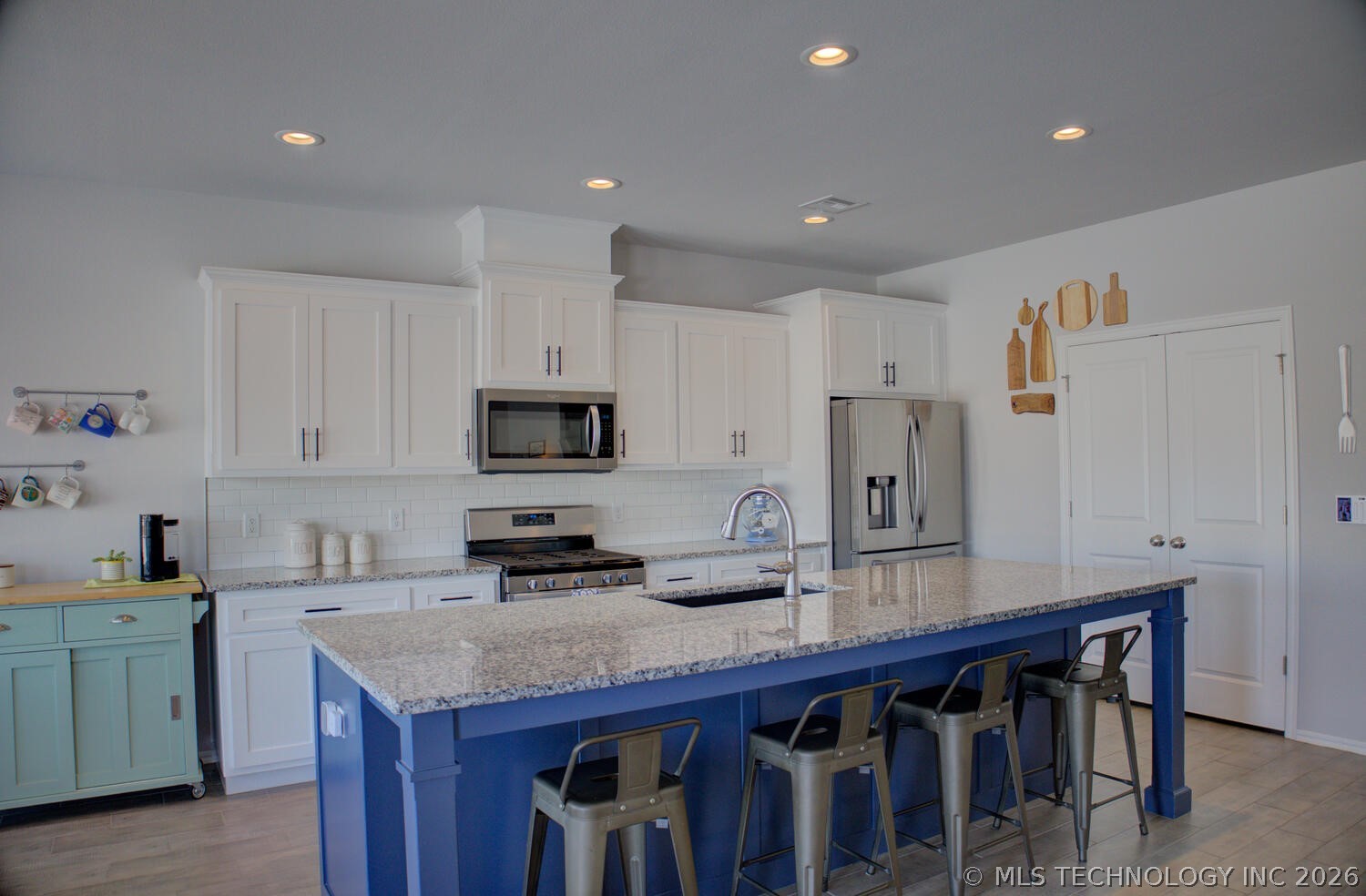 814 Honolulu Place Property Photo 24