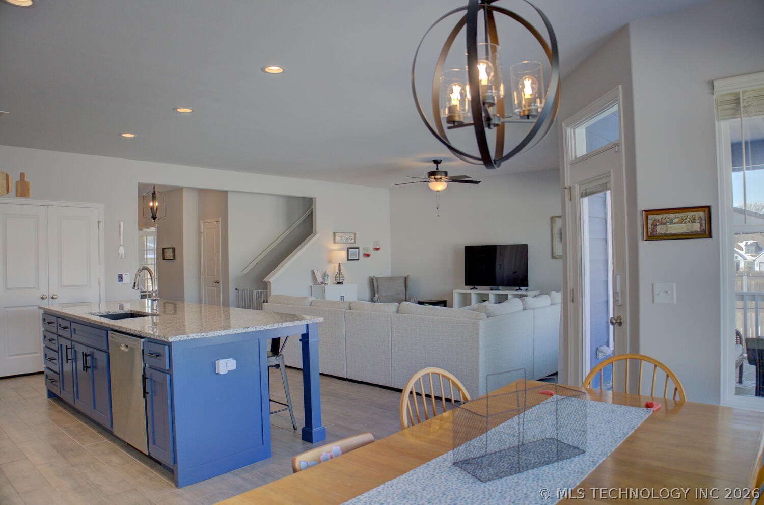 814 Honolulu Place Property Photo 28