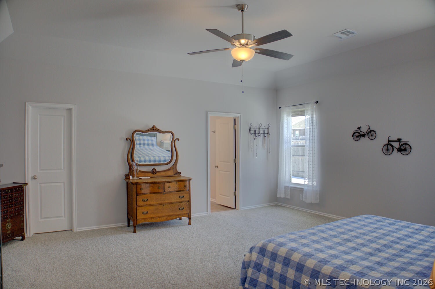 814 Honolulu Place Property Photo 33