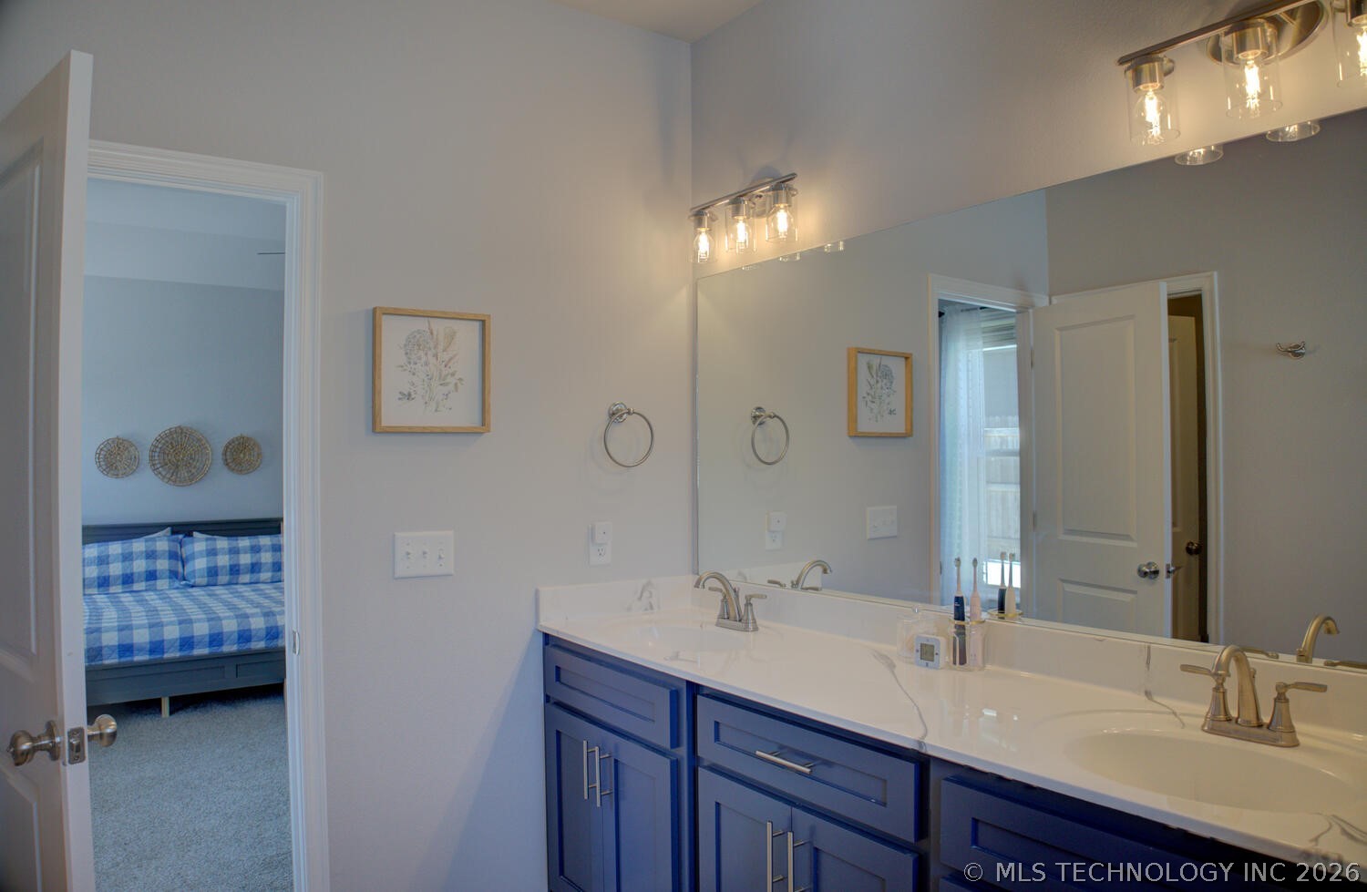 814 Honolulu Place Property Photo 39