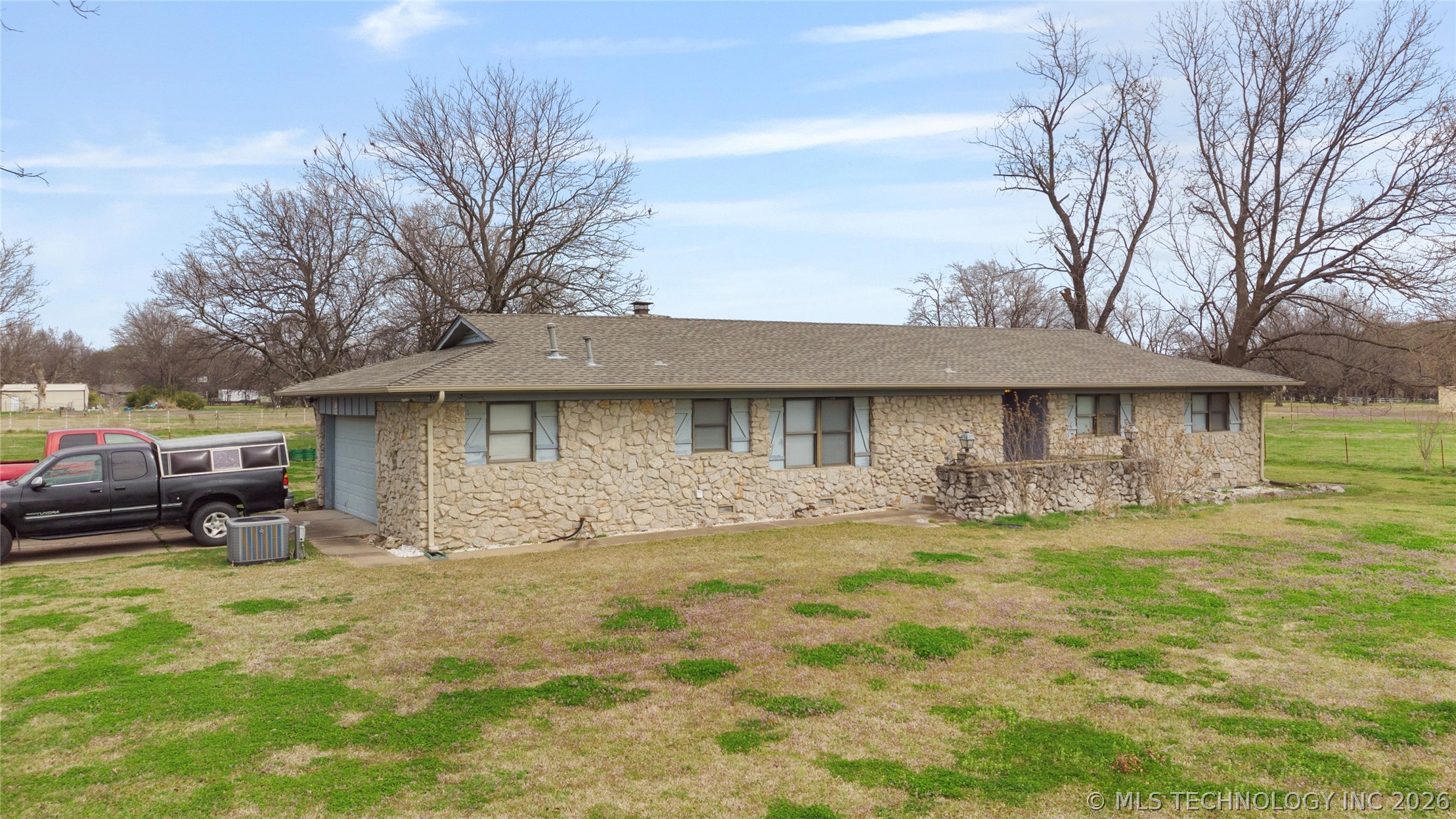 13401 E 76th Street N Property Photo 37