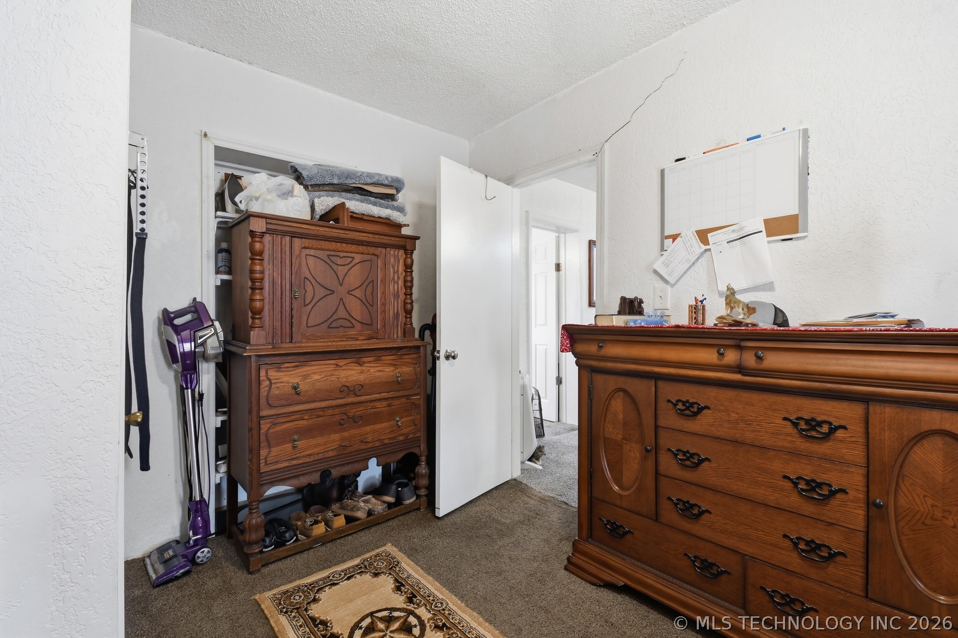 14 N 50th West Avenue Property Photo 21