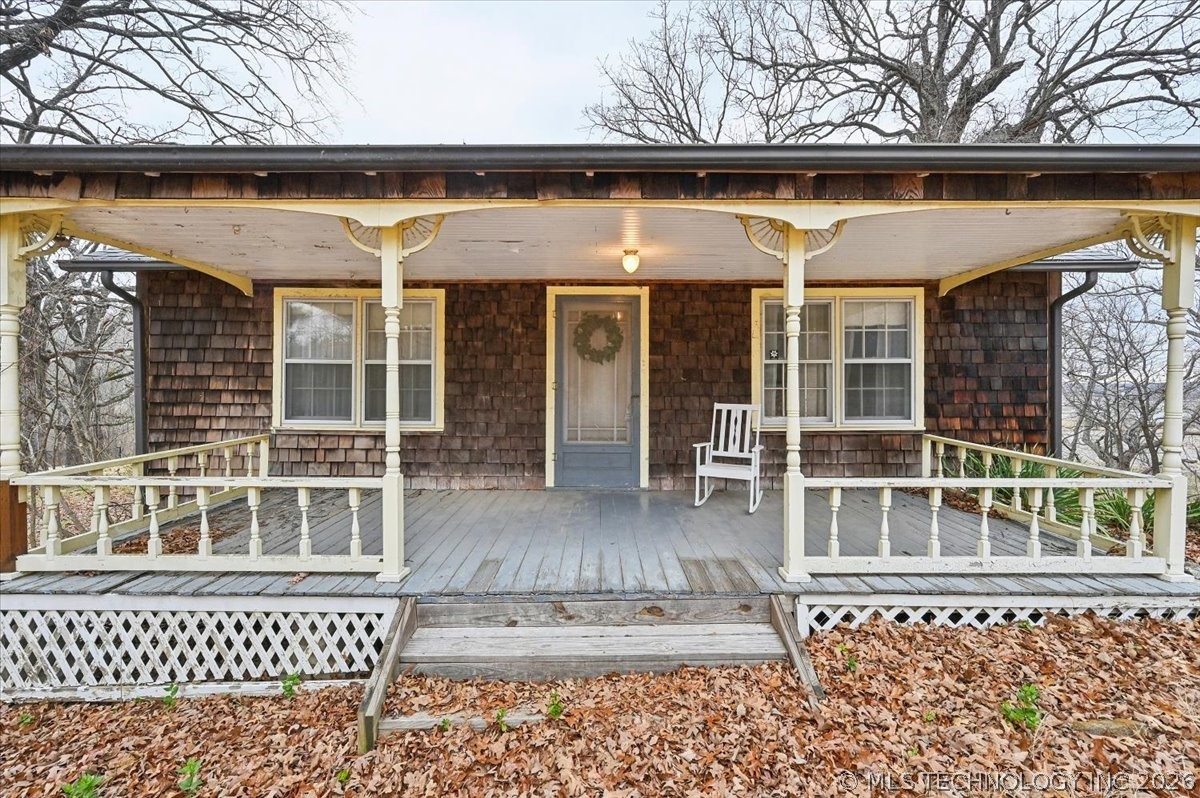 11900 S 18th Street Property Photo 8