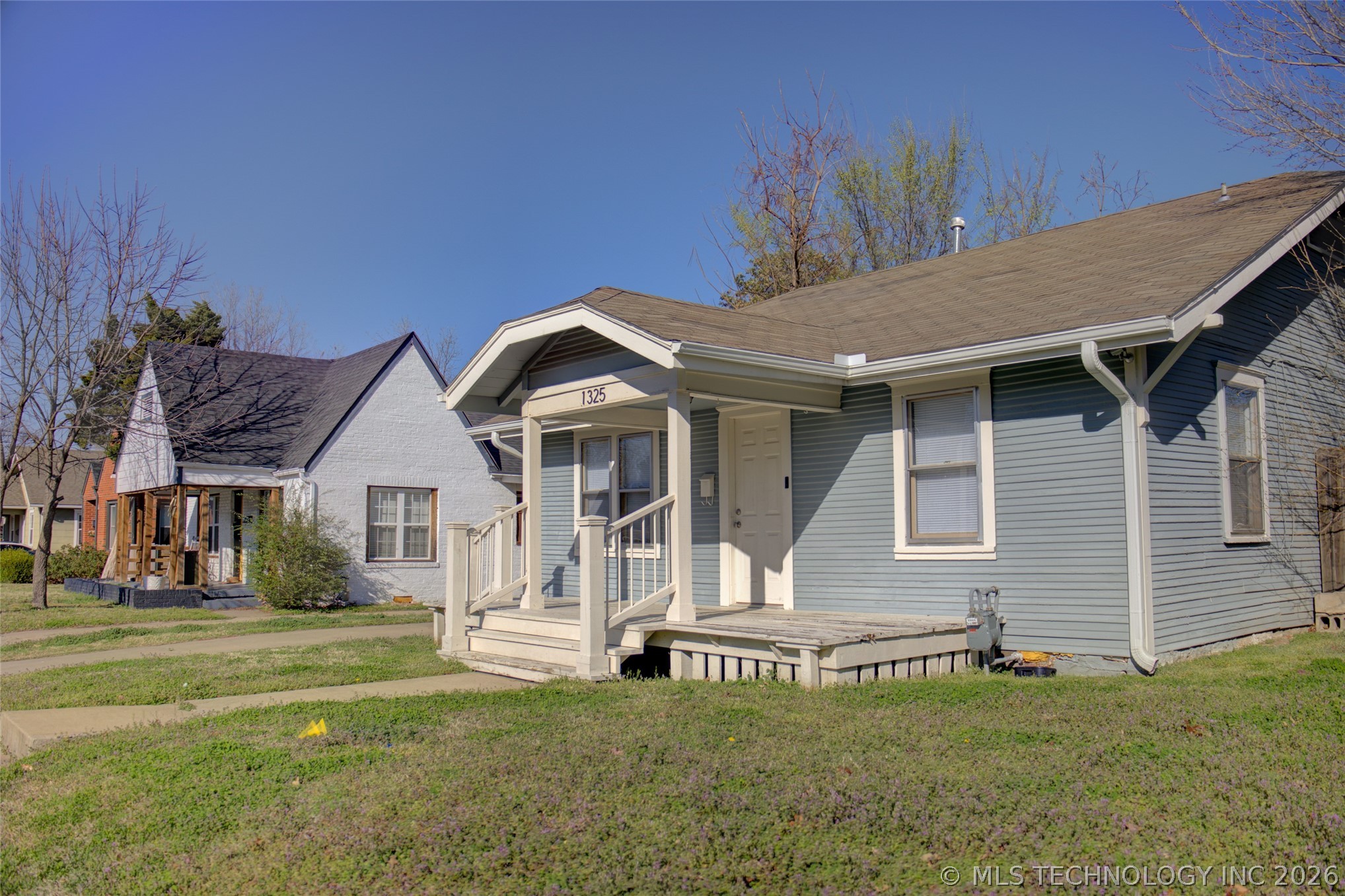 1325 S Delaware Avenue Property Photo 2