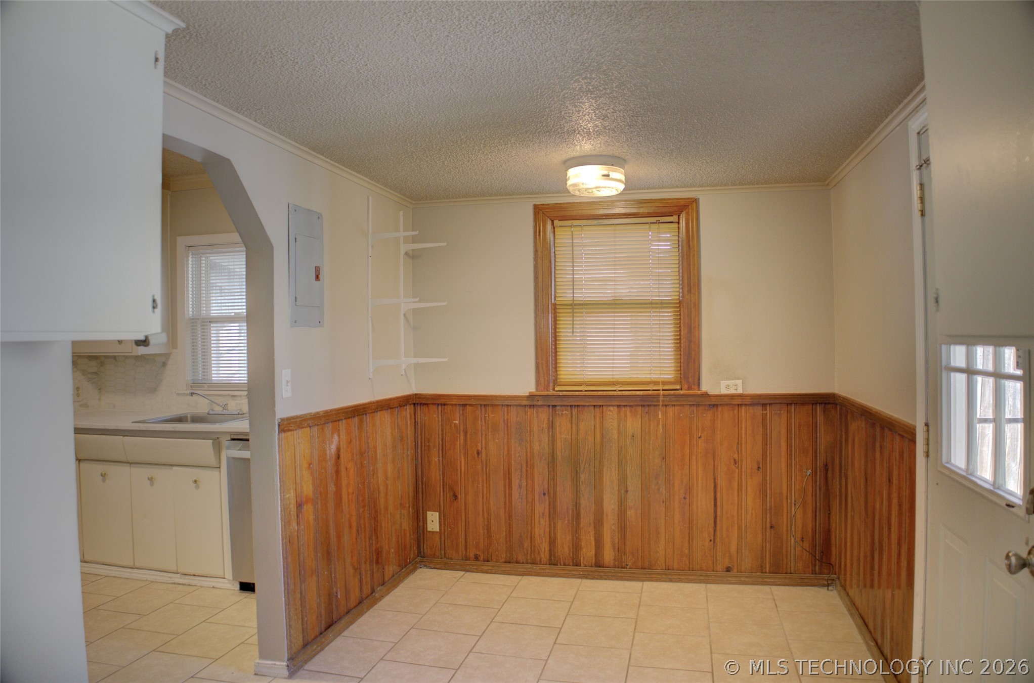 1325 S Delaware Avenue Property Photo 25