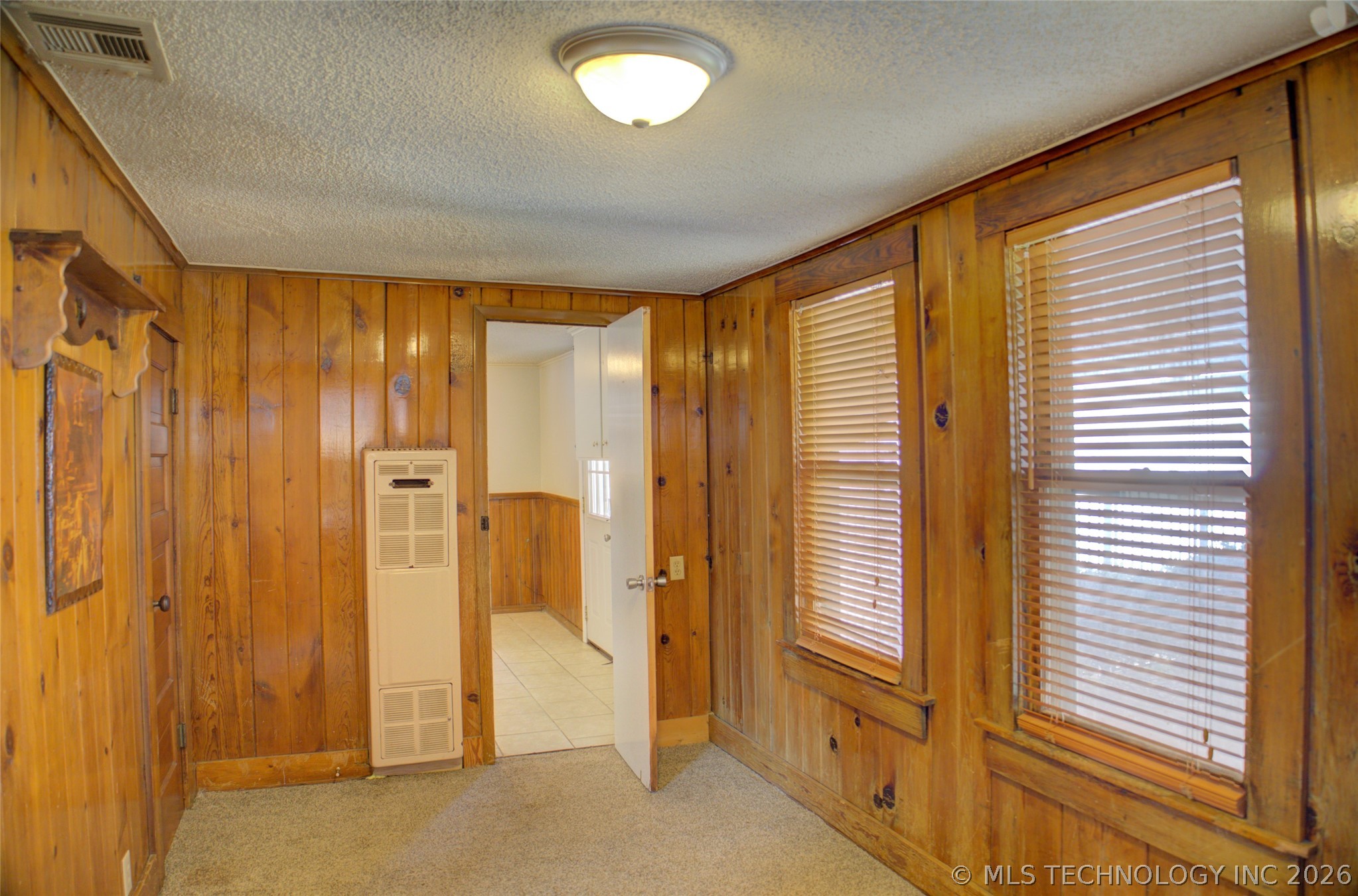 1325 S Delaware Avenue Property Photo 28