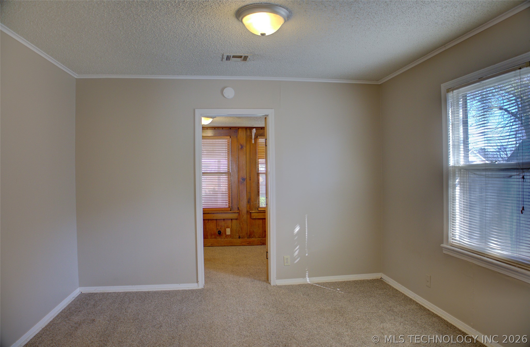 1325 S Delaware Avenue Property Photo 29