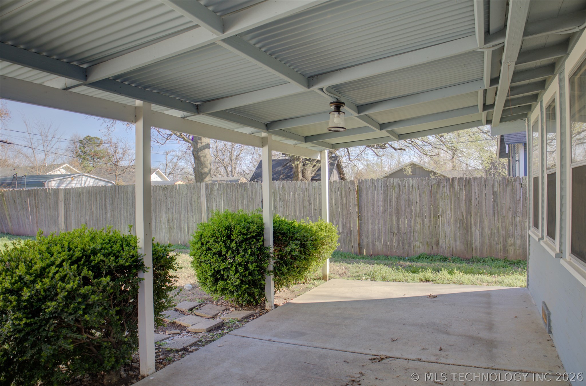 1325 S Delaware Avenue Property Photo 40