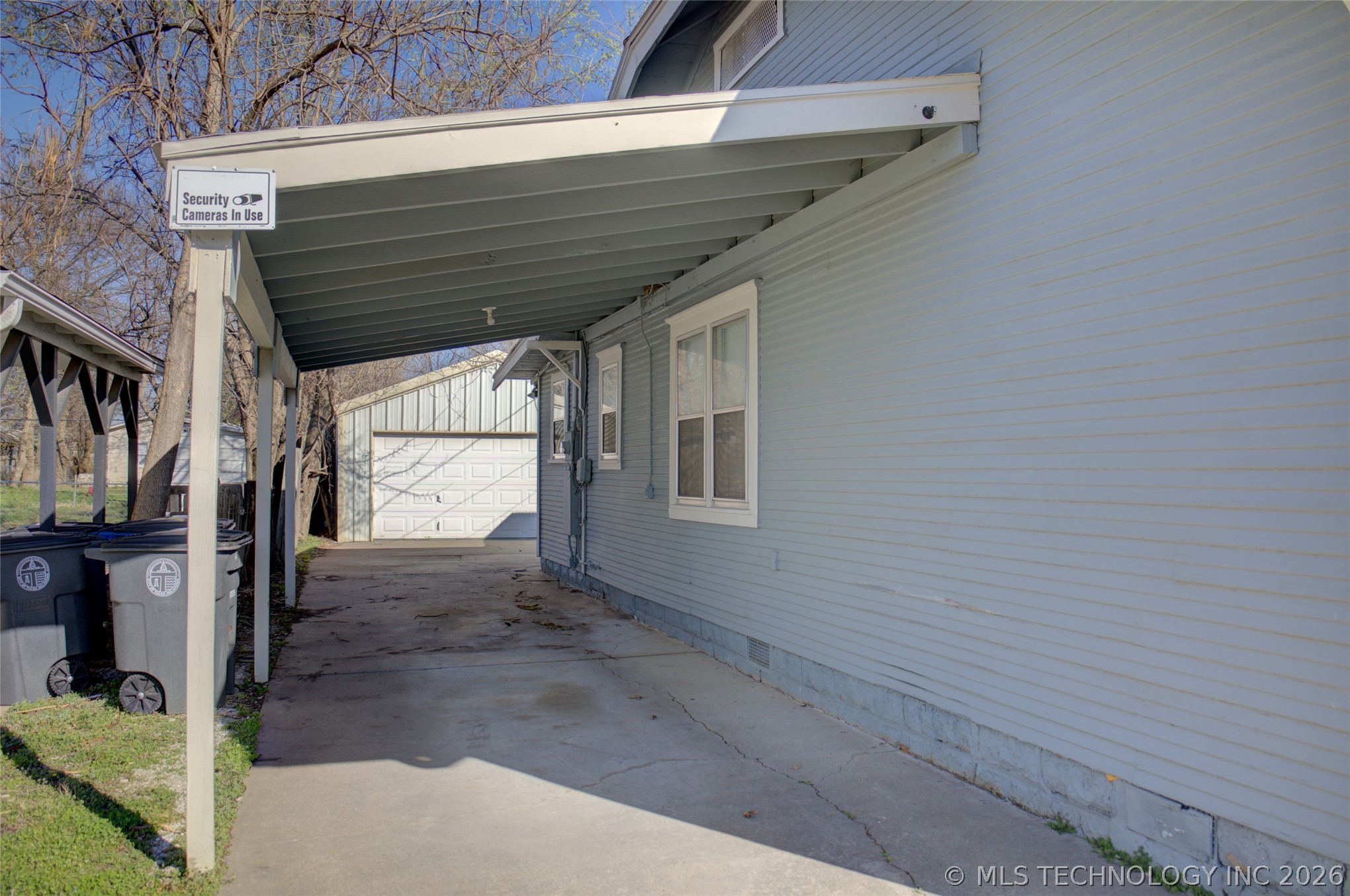 1325 S Delaware Avenue Property Photo 47