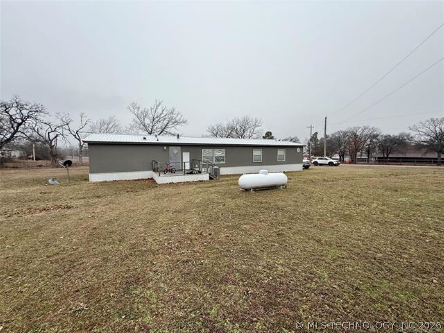 12780 New Lake Drive Property Photo 6