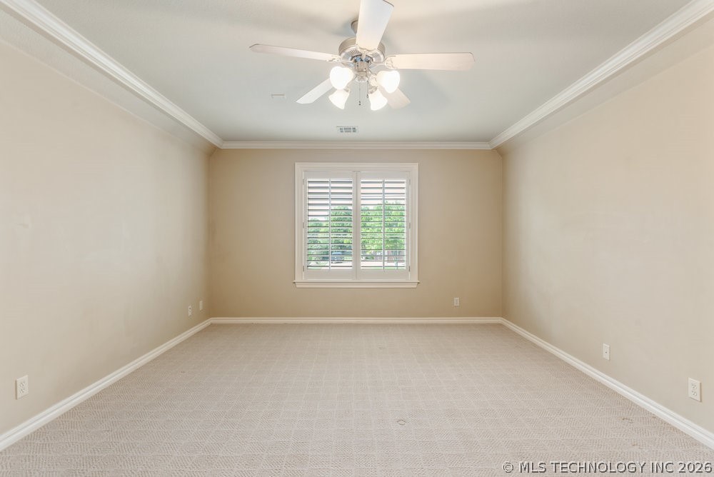 301 E Glendale Street S Property Photo 51