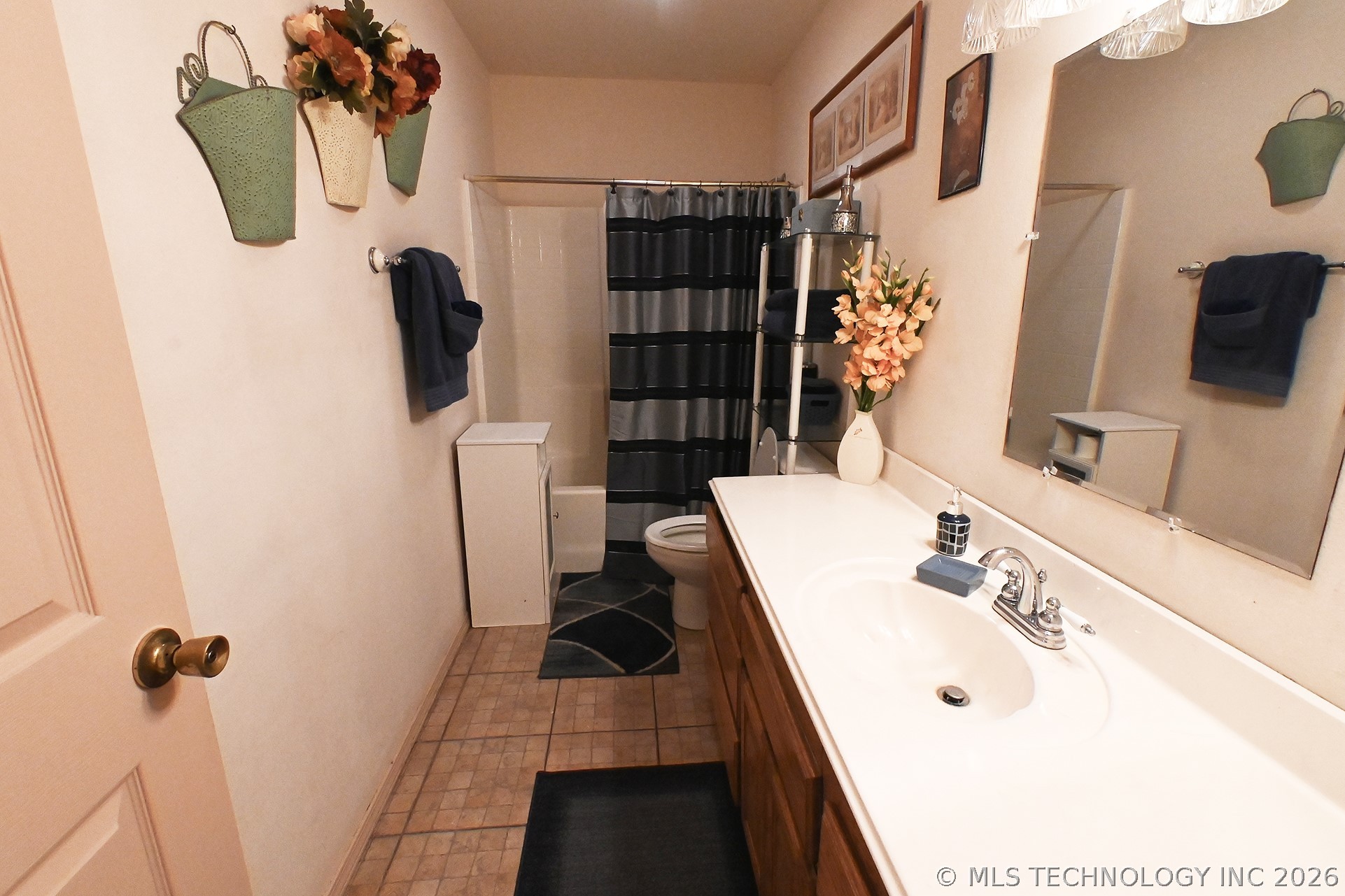 501 S 64th Street W Property Photo 21