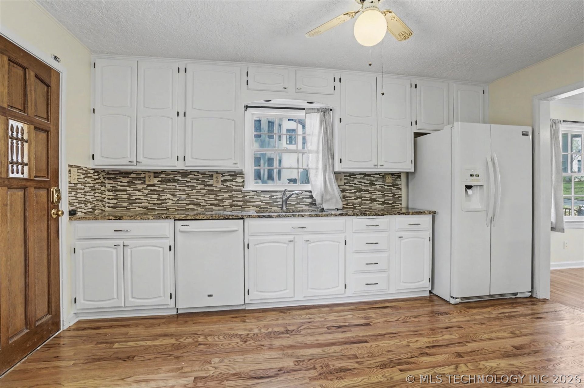 2428 S Cincinnati Avenue Property Photo 12