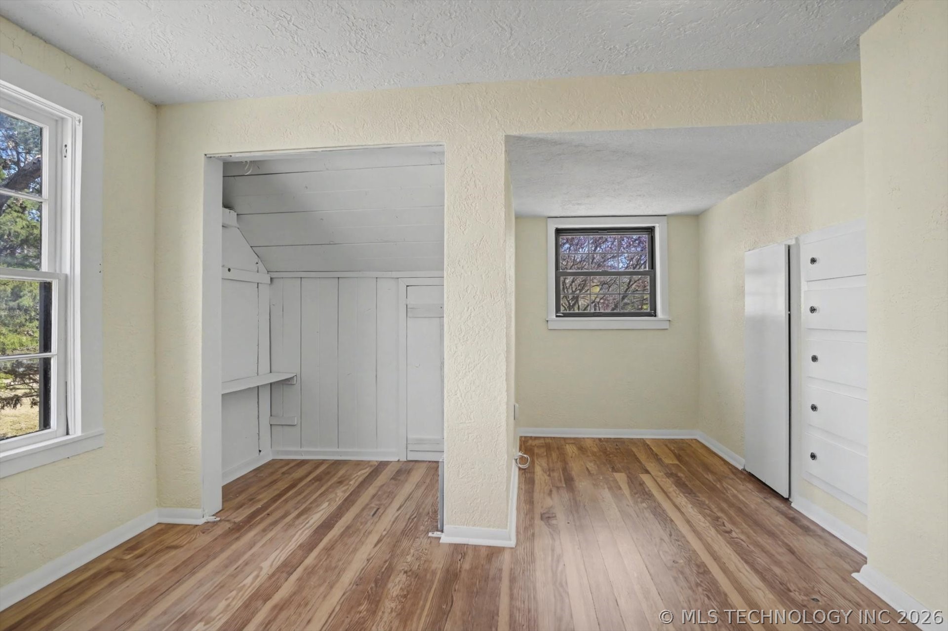 2428 S Cincinnati Avenue Property Photo 27