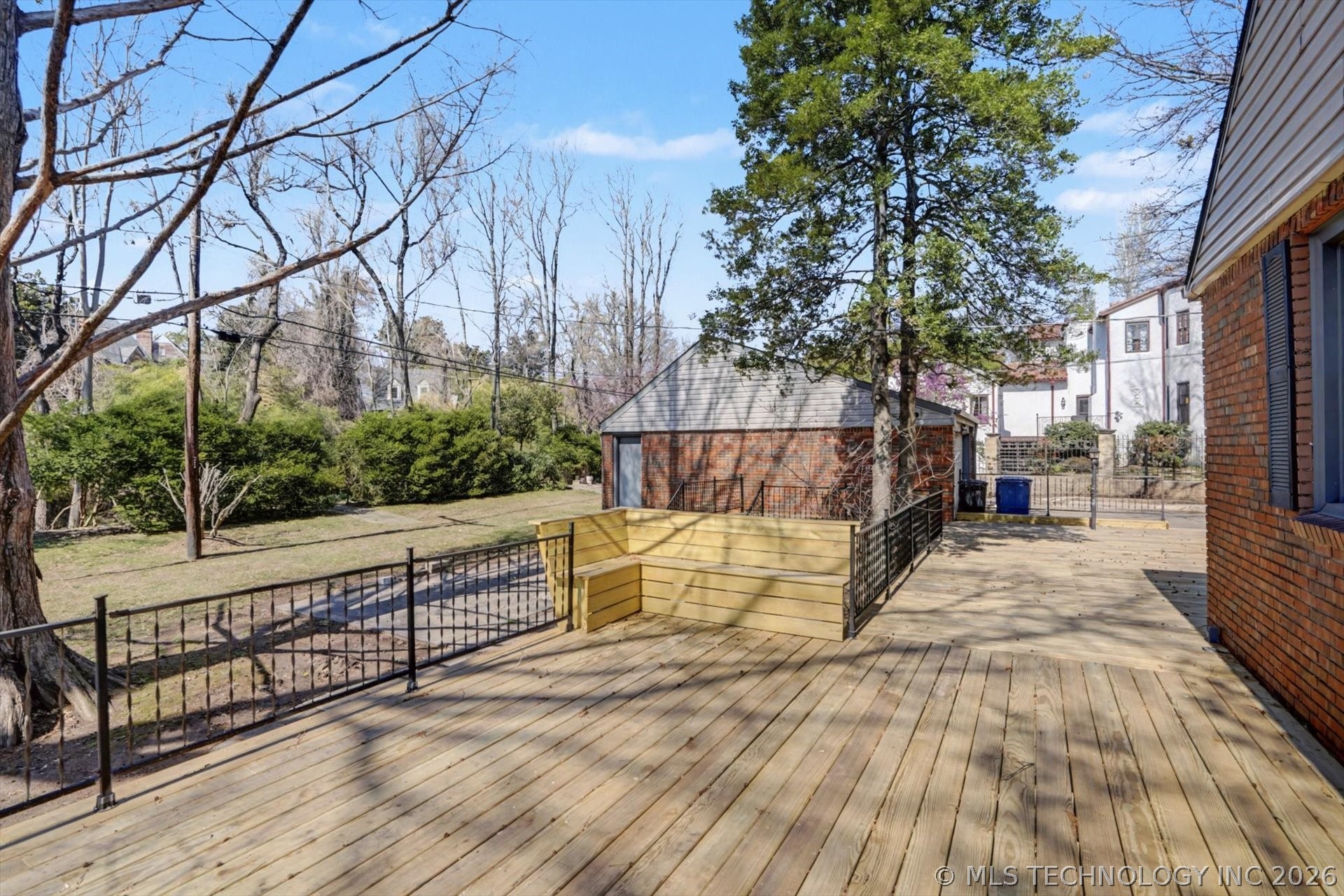 2428 S Cincinnati Avenue Property Photo 36