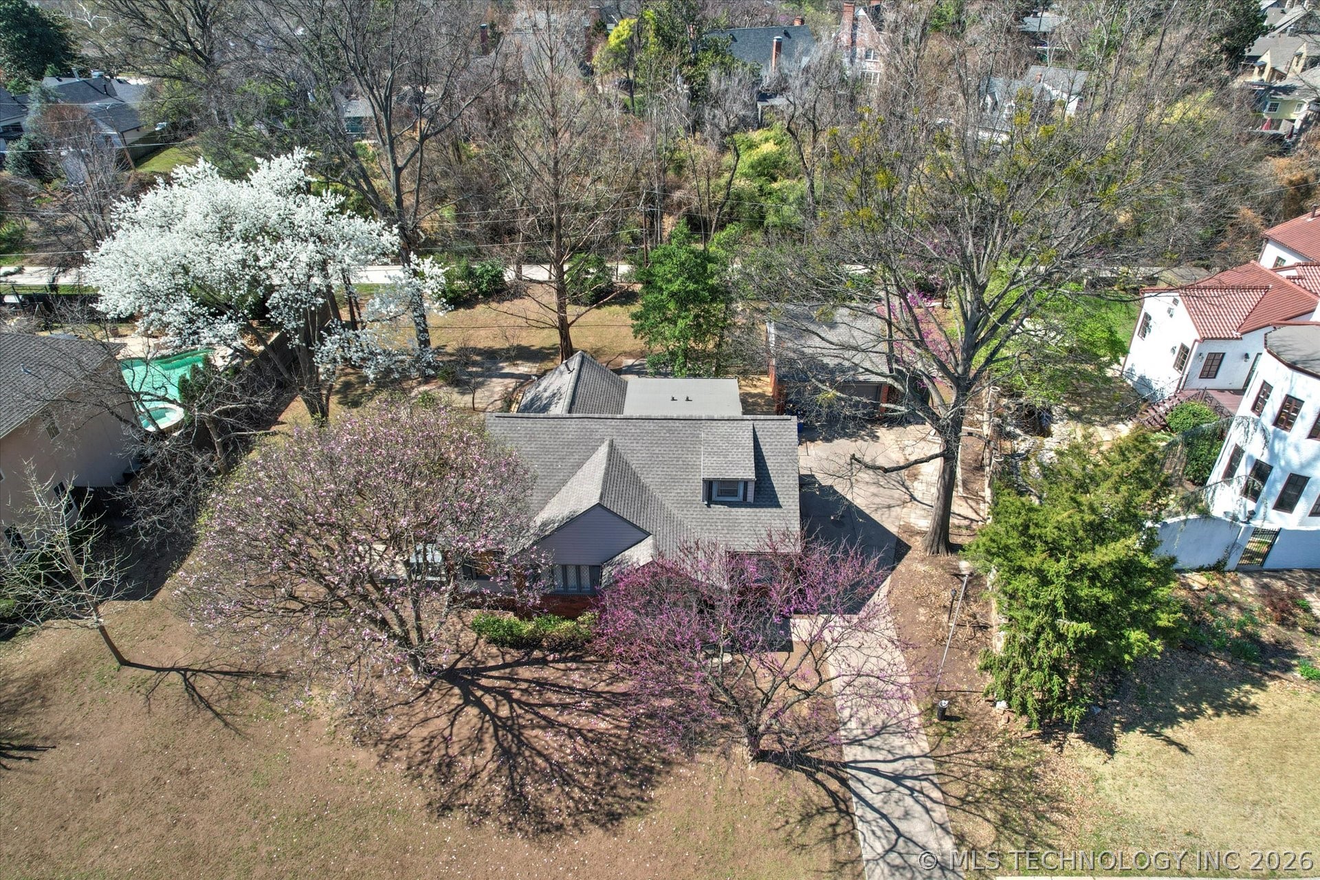 2428 S Cincinnati Avenue Property Photo 43
