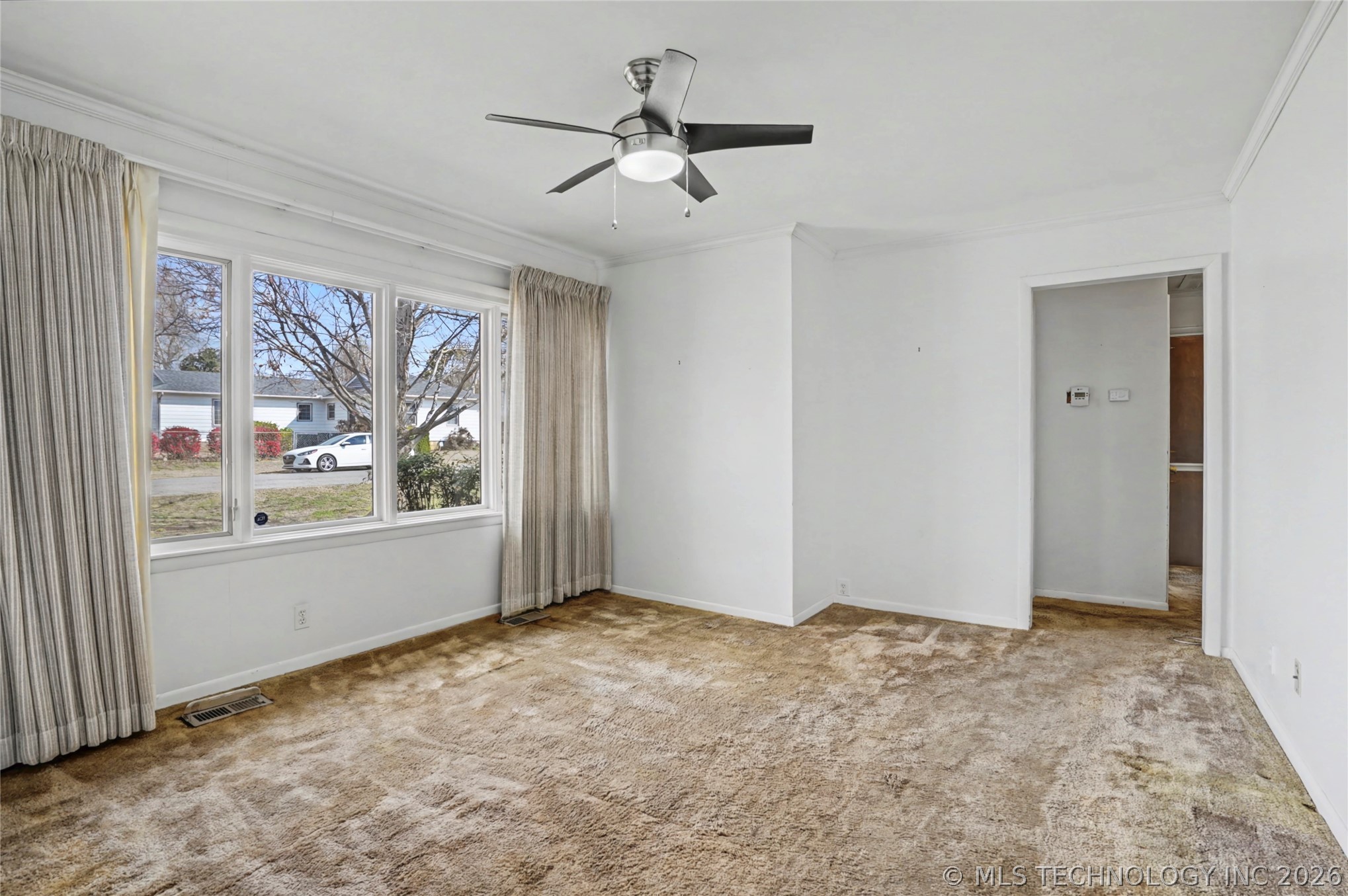 502 W 43rd Street Property Photo 16