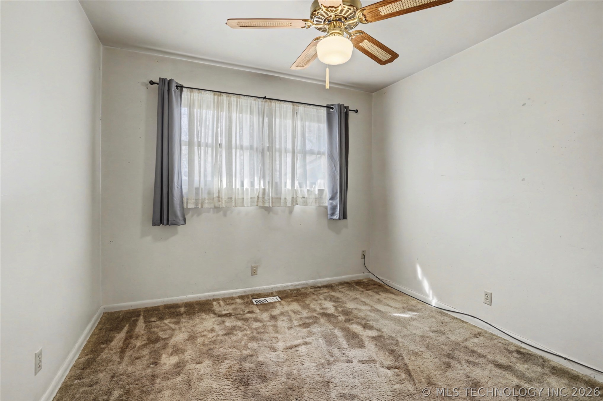 502 W 43rd Street Property Photo 18