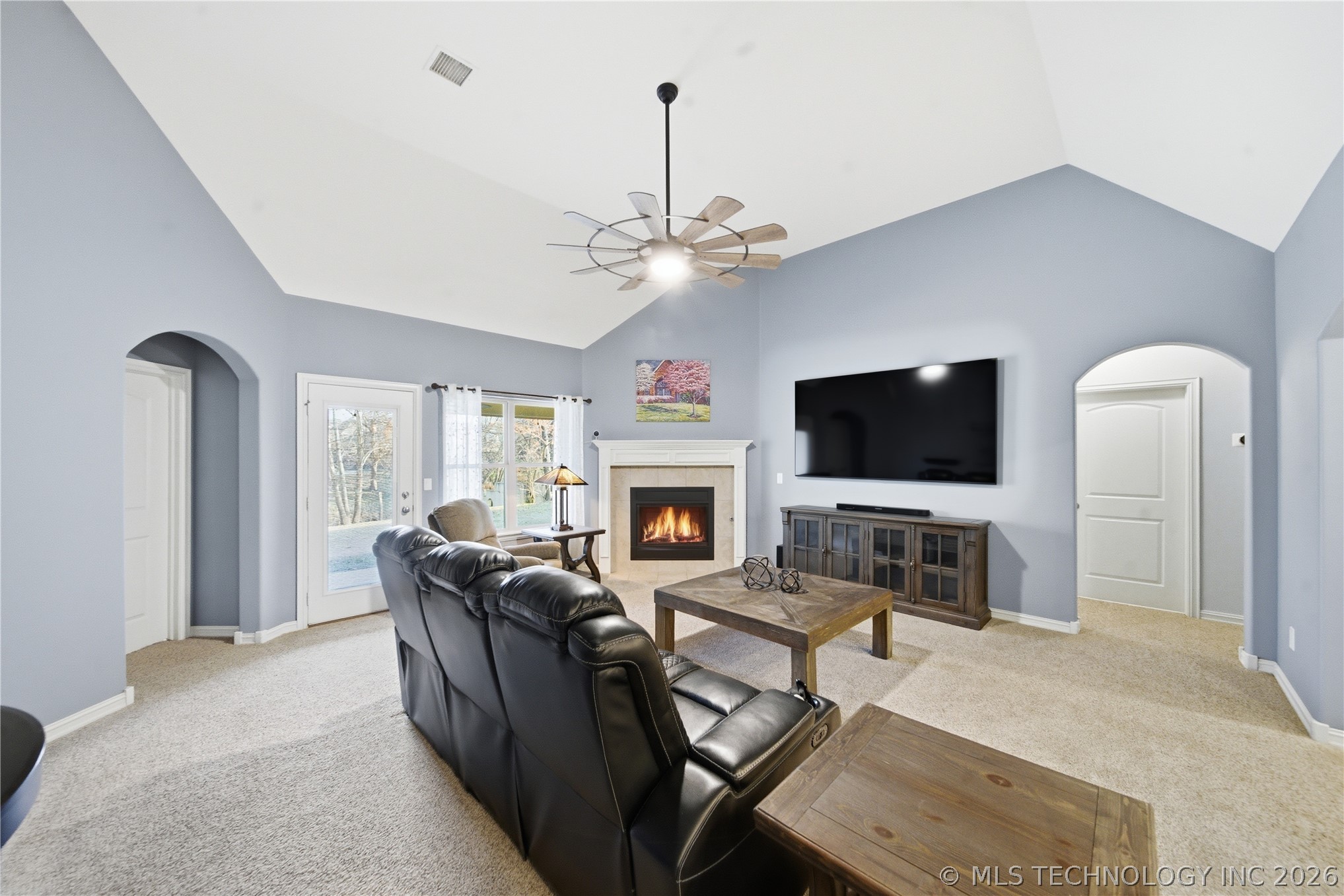 1124 W Fargo Drive Property Photo 13