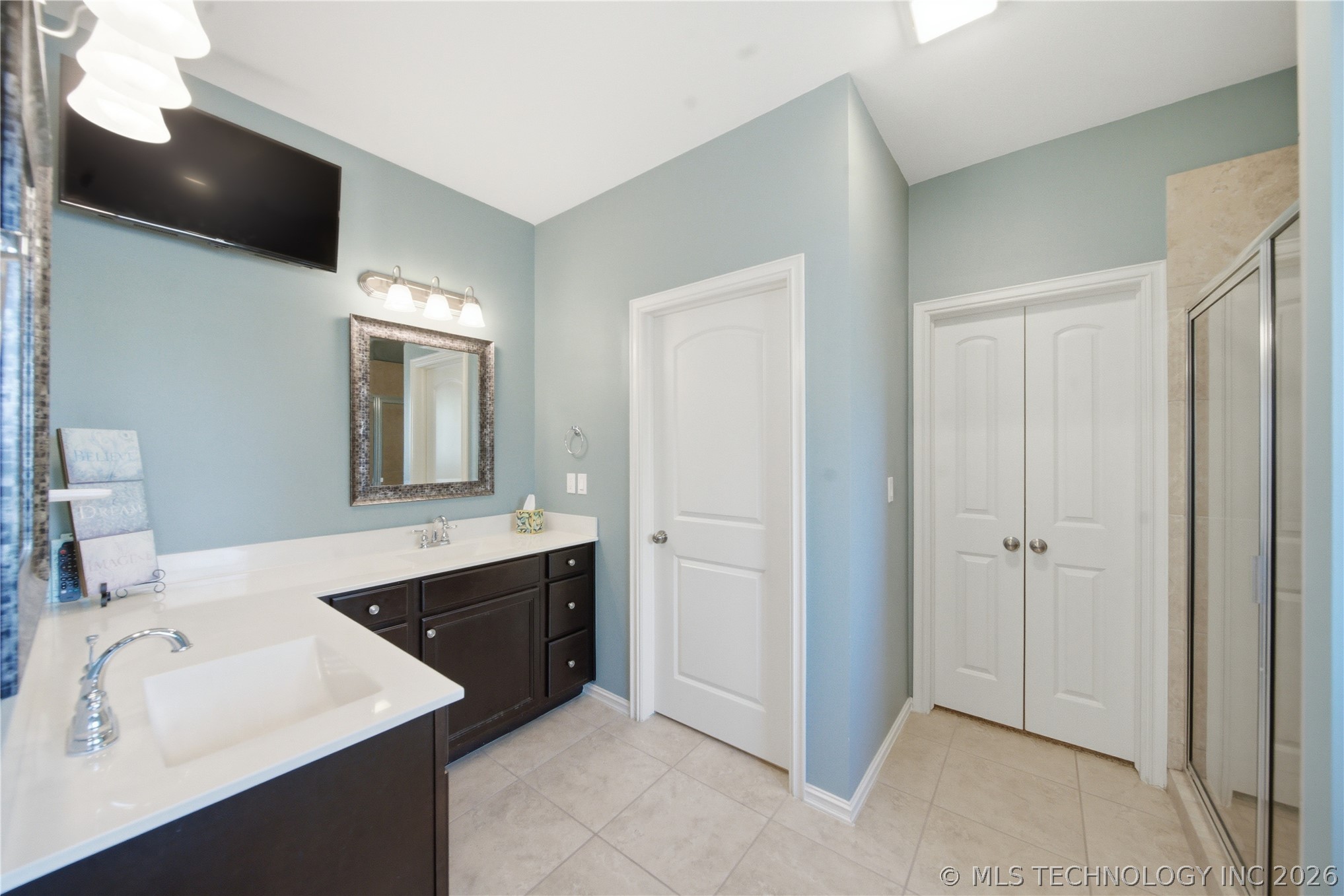 1124 W Fargo Drive Property Photo 16
