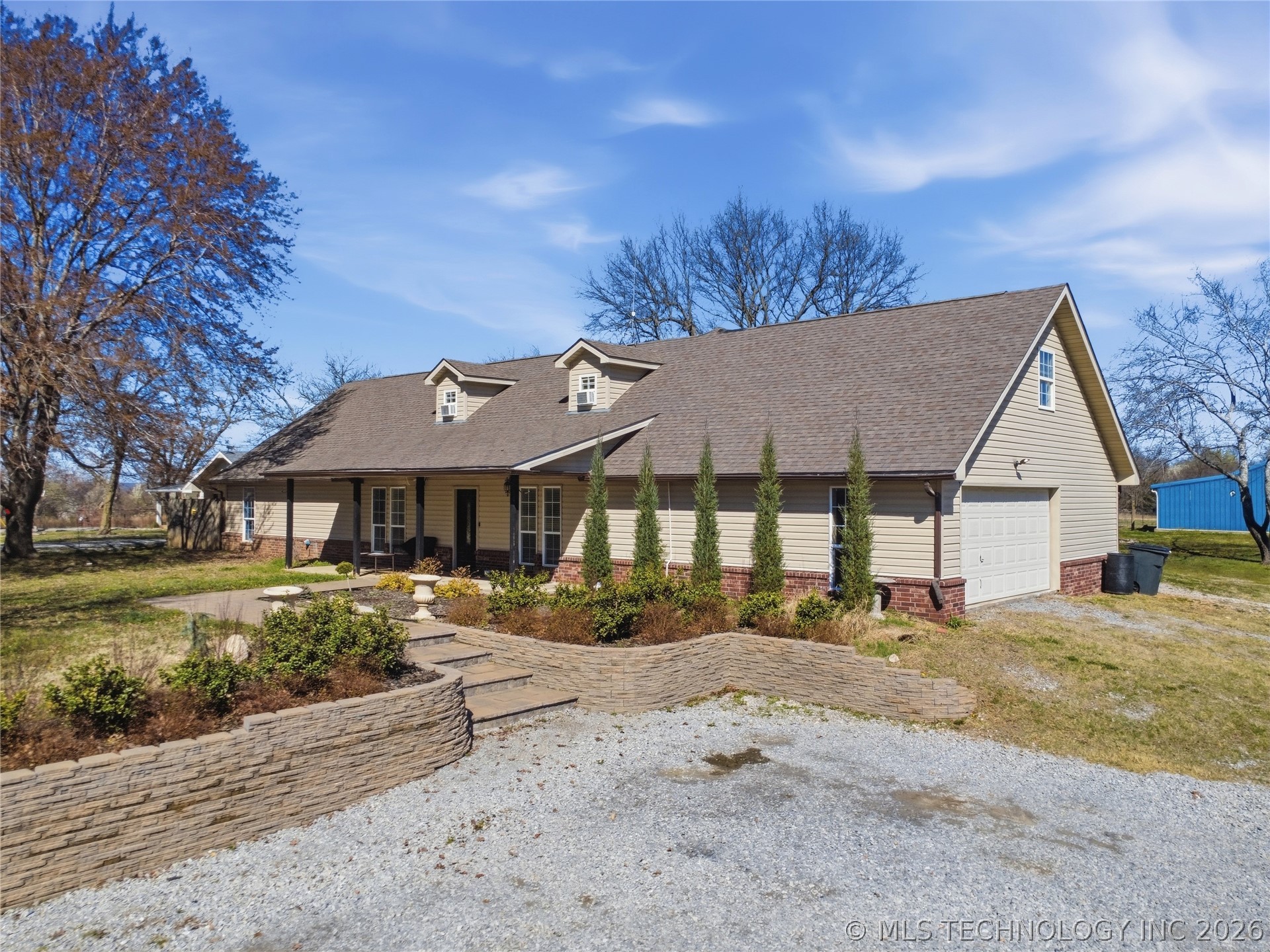 15319 E 470 Road Property Photo 1