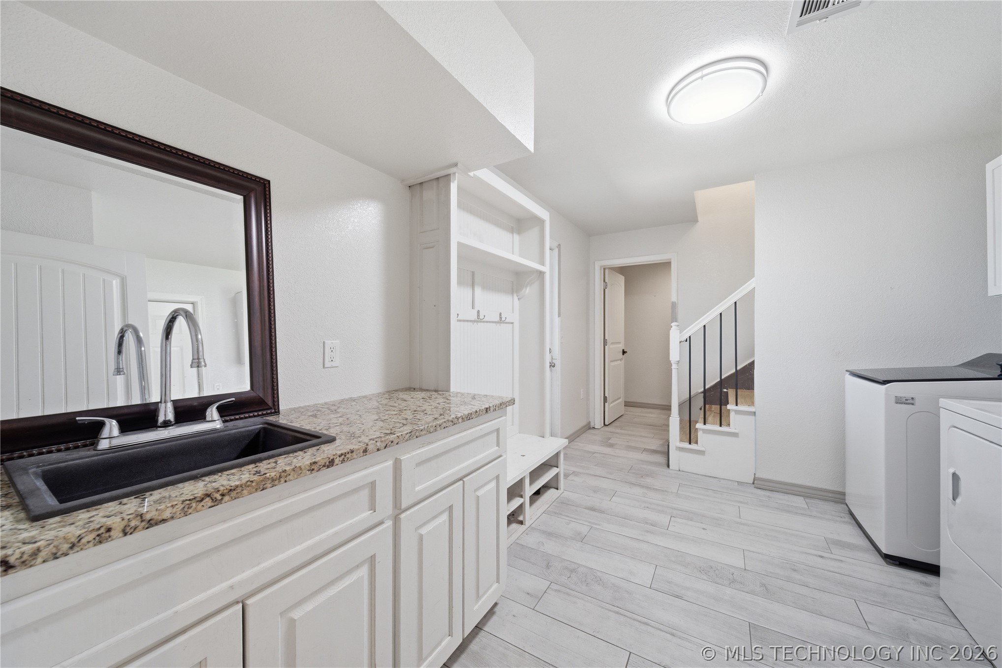 15319 E 470 Road Property Photo 20