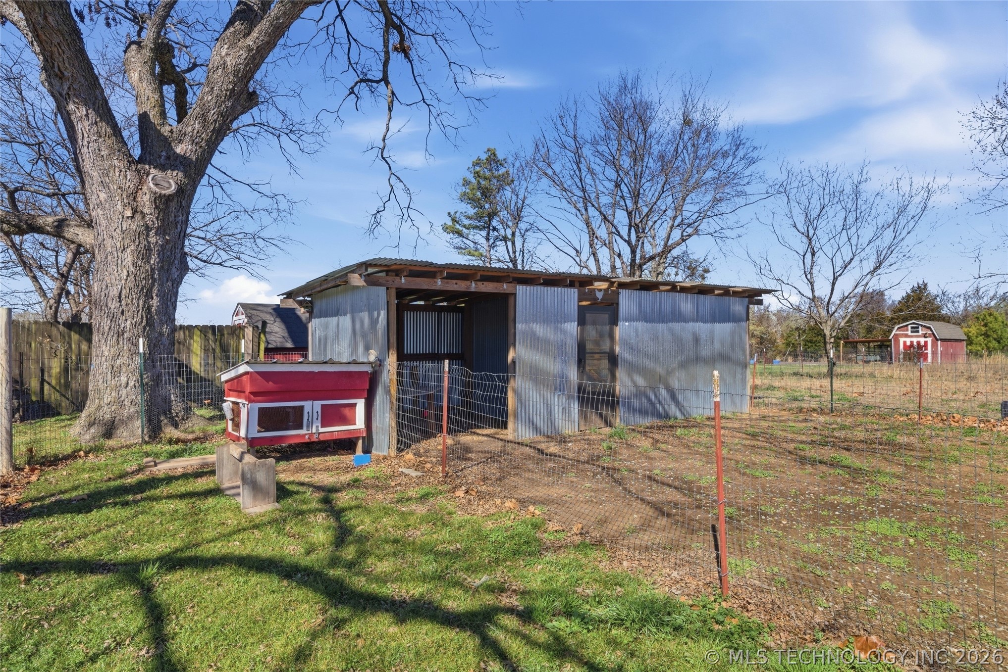 15319 E 470 Road Property Photo 32