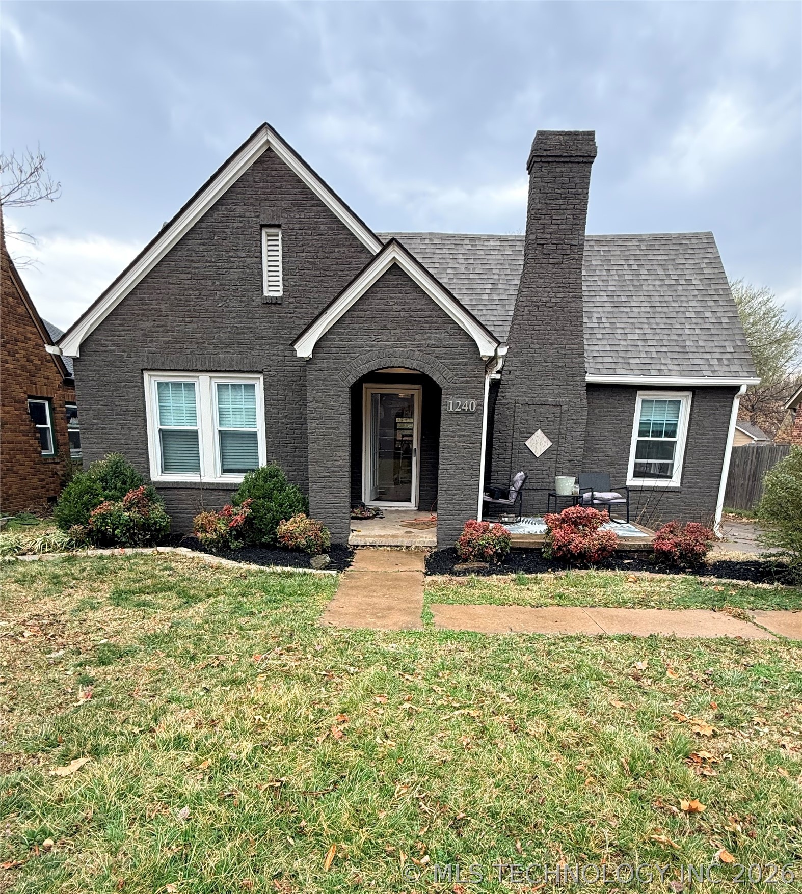 1240 S Birmingham Avenue Property Photo 1