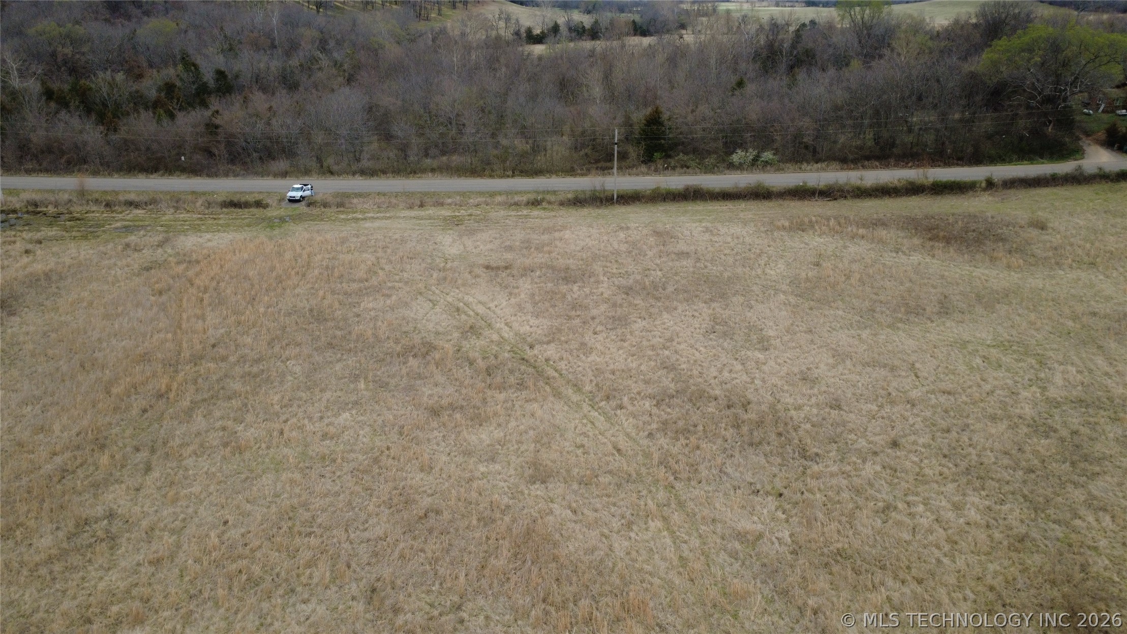 E 860 Road Property Photo 15