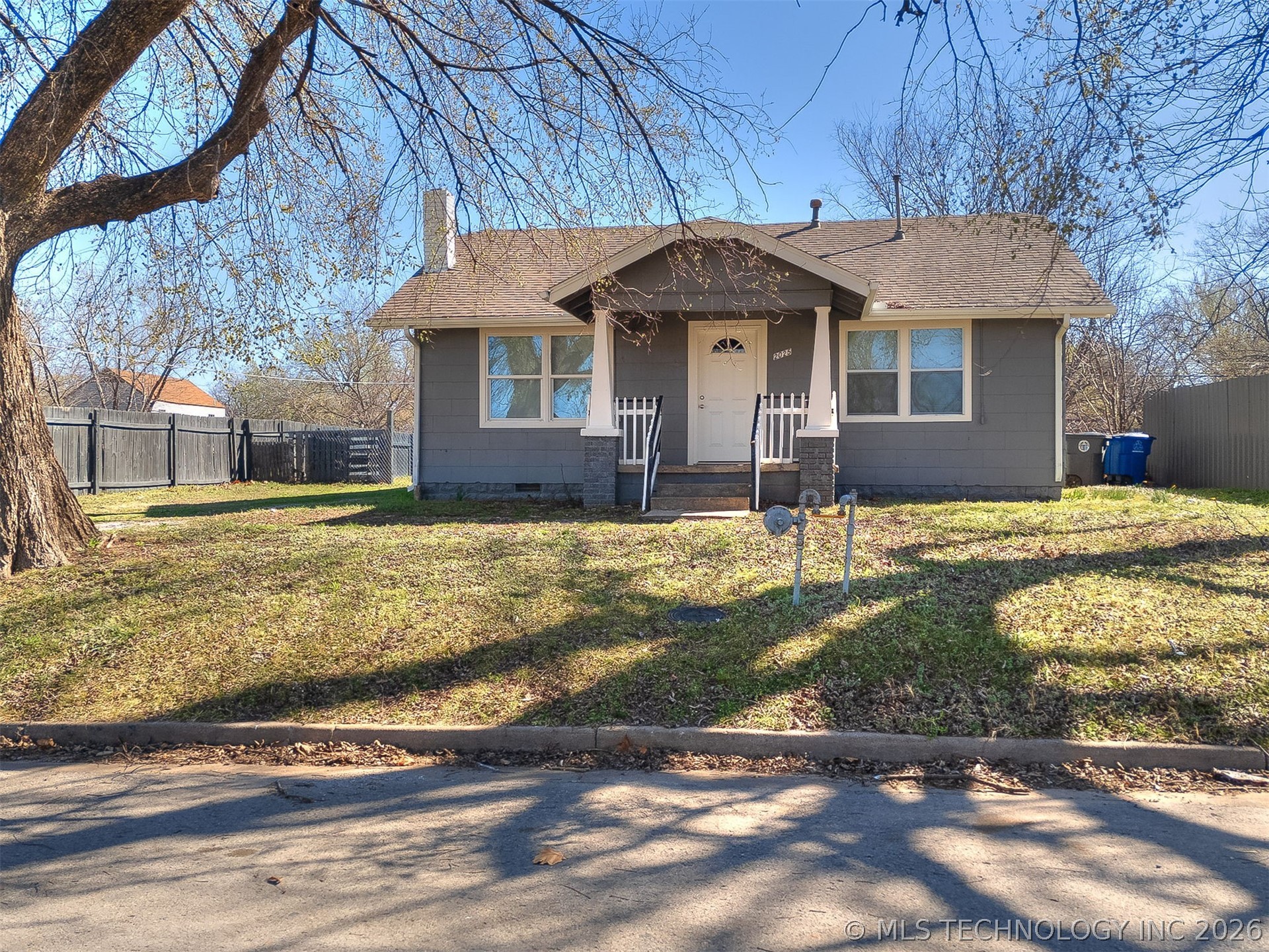 2025 N Birmingham Place Property Photo 1