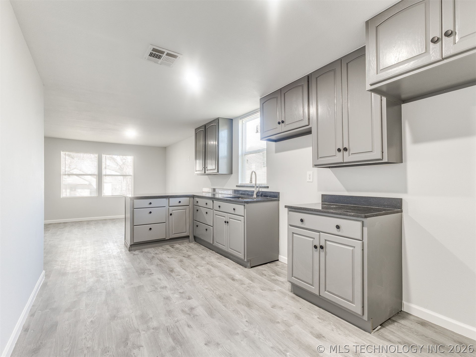 2025 N Birmingham Place Property Photo 12