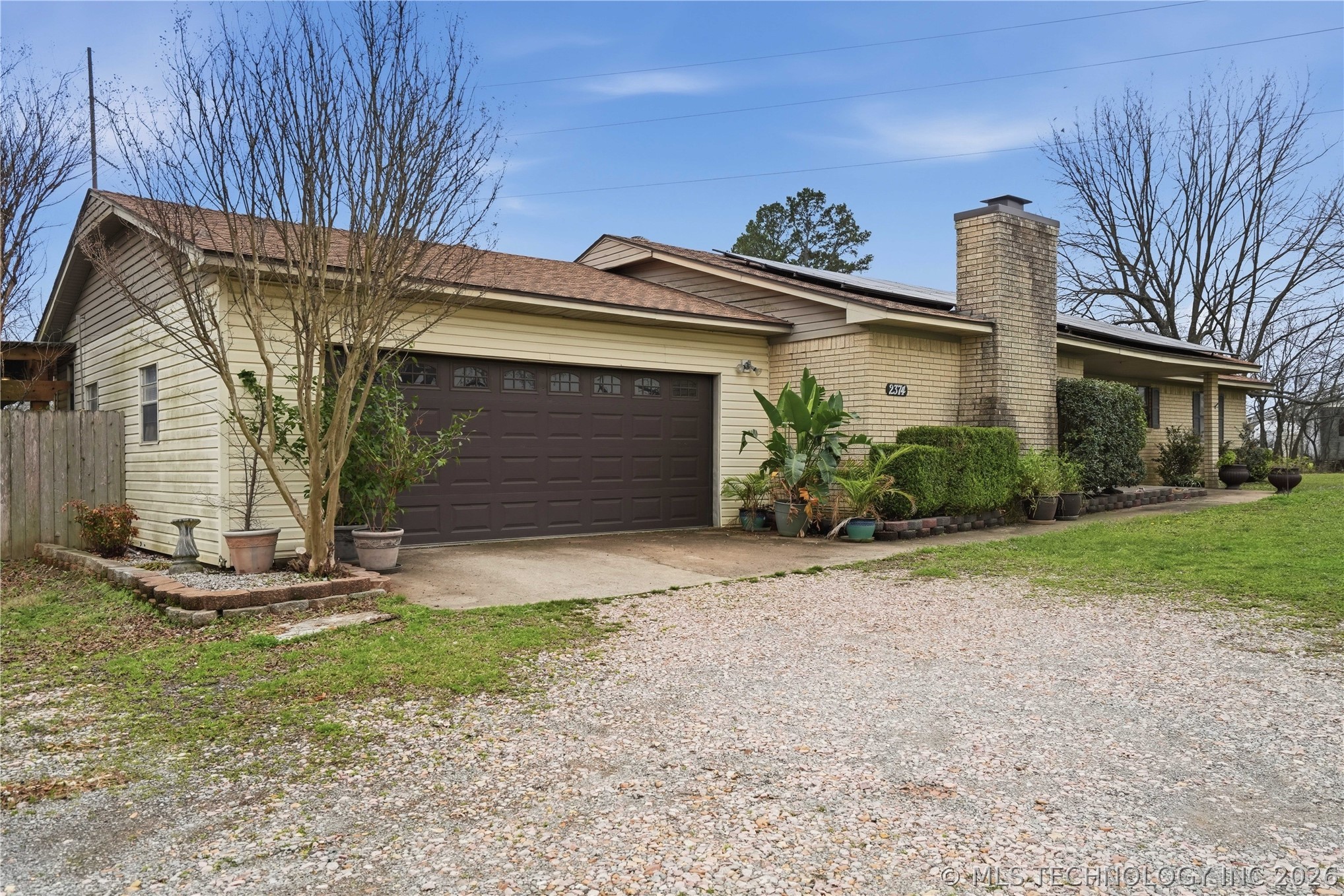 2374 N George Nigh Expressway Property Photo 5