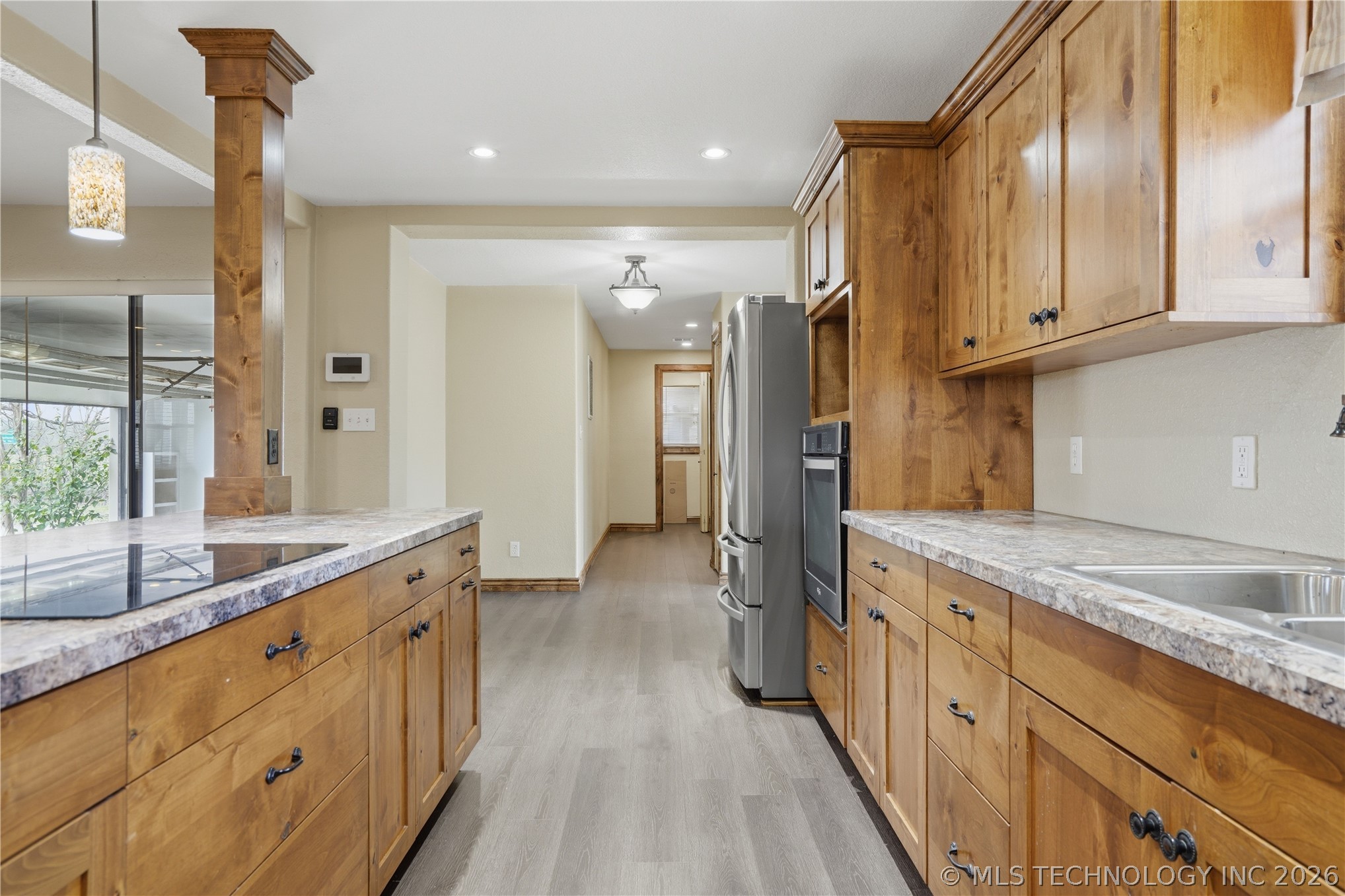 2374 N George Nigh Expressway Property Photo 8