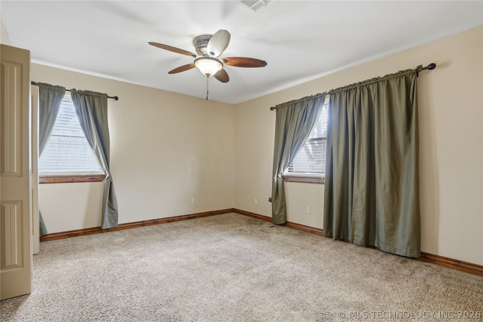 2374 N George Nigh Expressway Property Photo 27