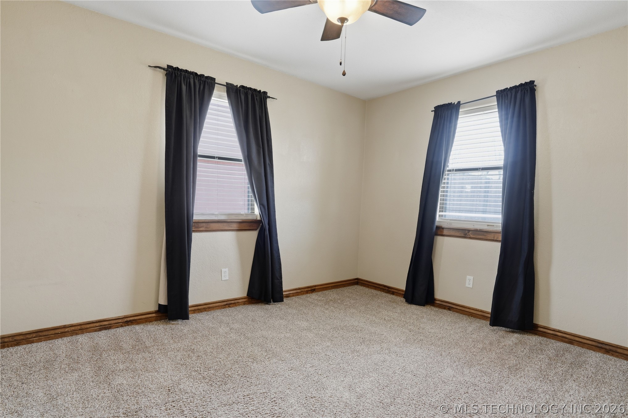 2374 N George Nigh Expressway Property Photo 28