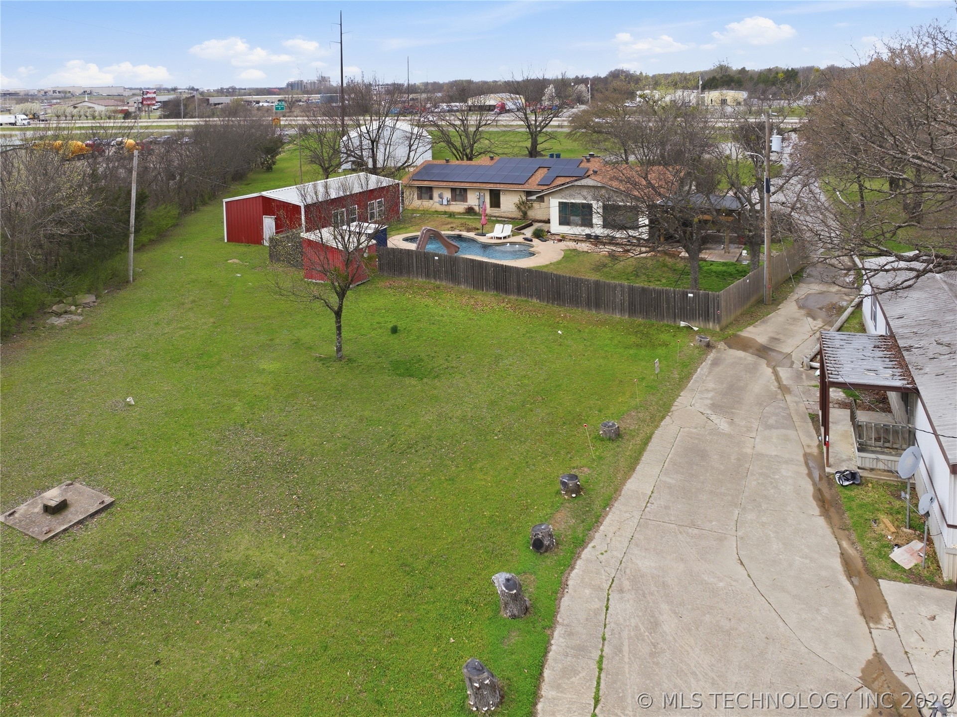 2374 N George Nigh Expressway Property Photo 73