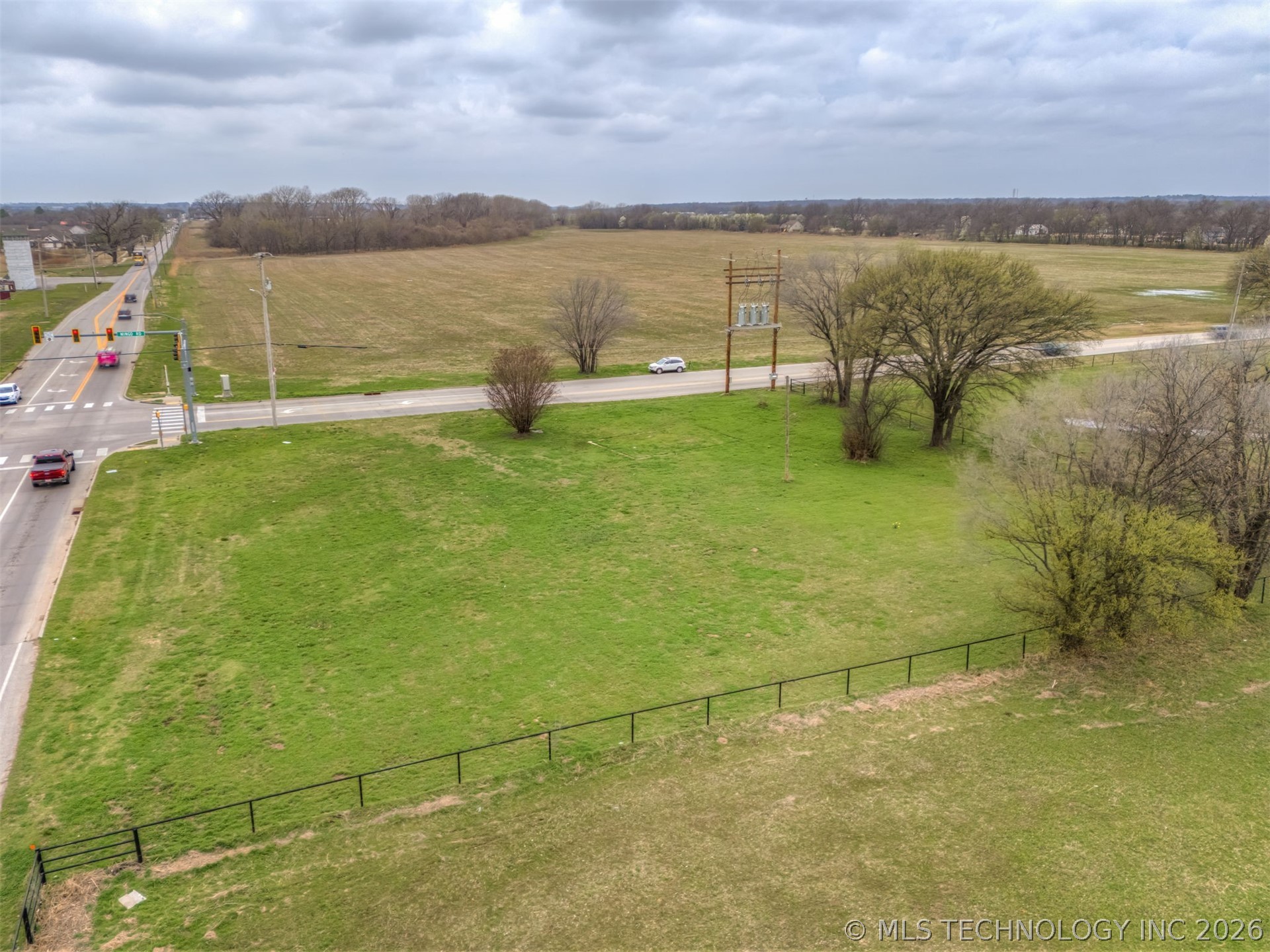 13031 S Mingo Road Property Photo 7