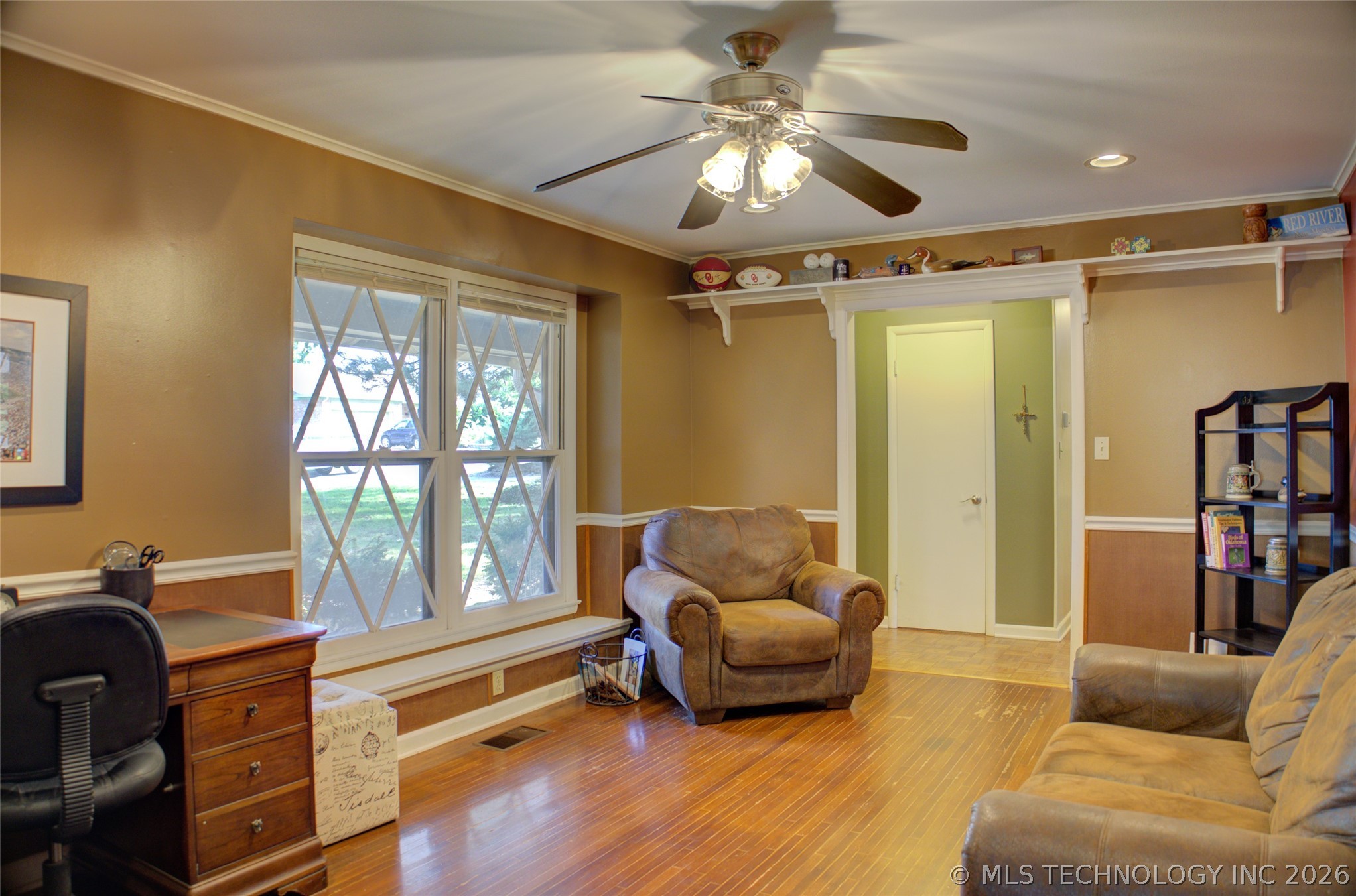 4354 E 60th Place Property Photo 10