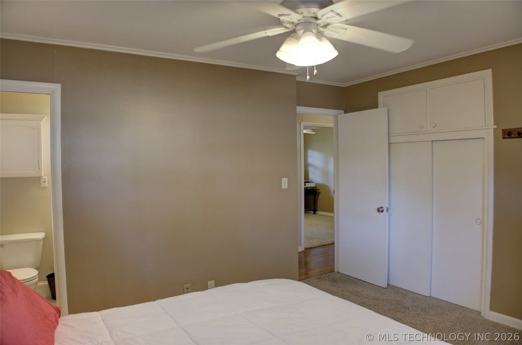 4354 E 60th Place Property Photo 26