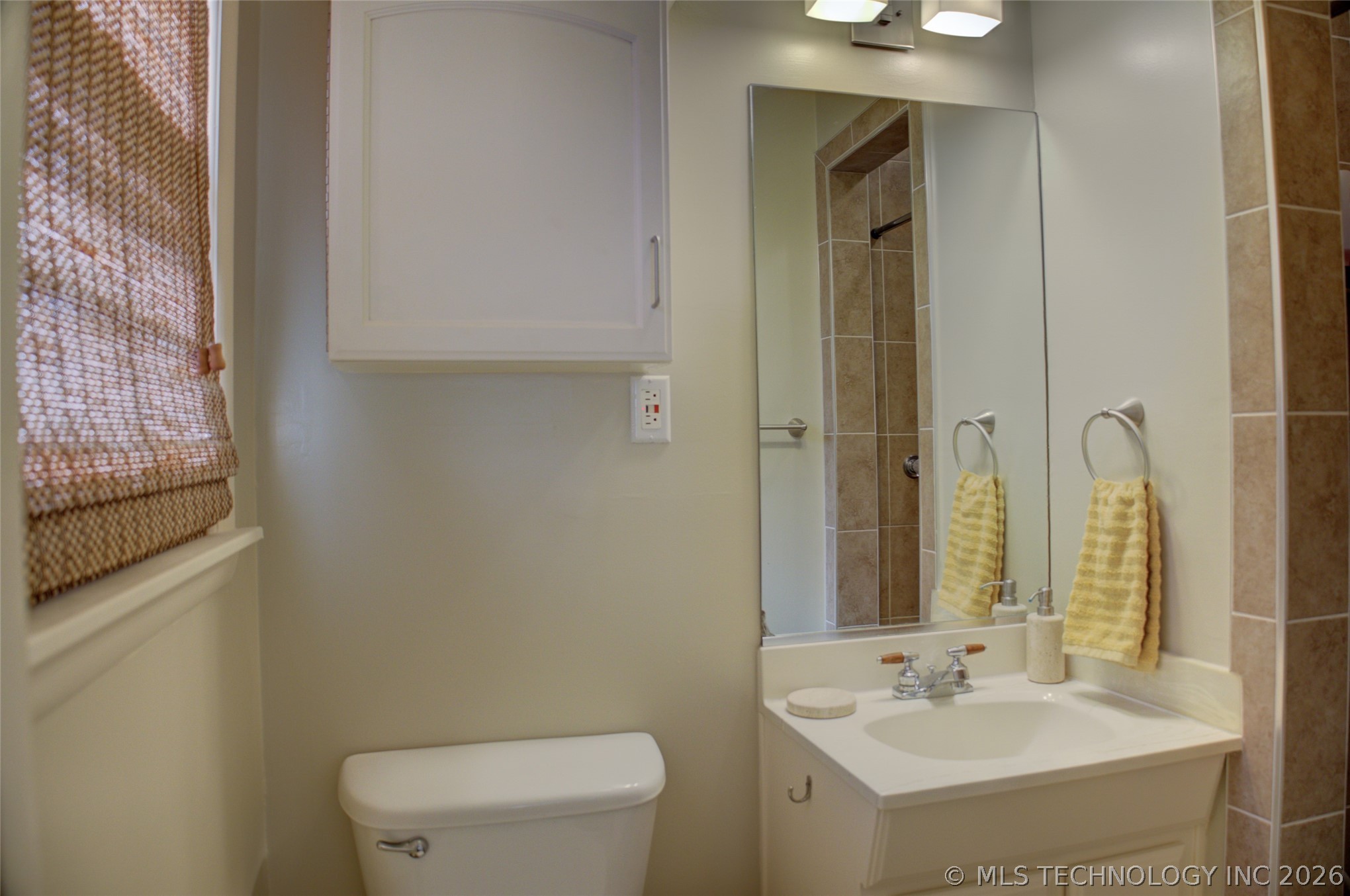 4354 E 60th Place Property Photo 27