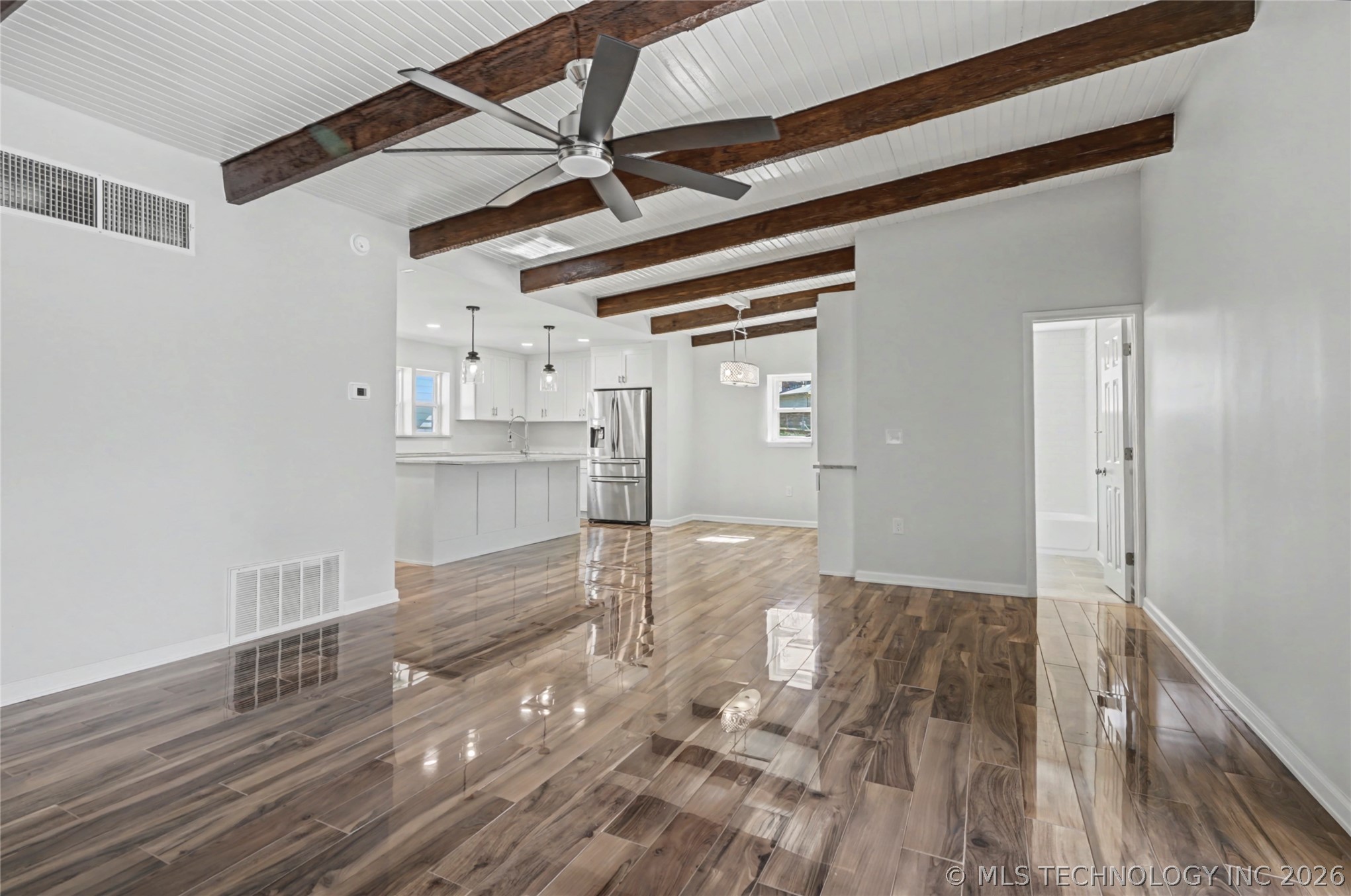 69418 S 325 Road Property Photo 6