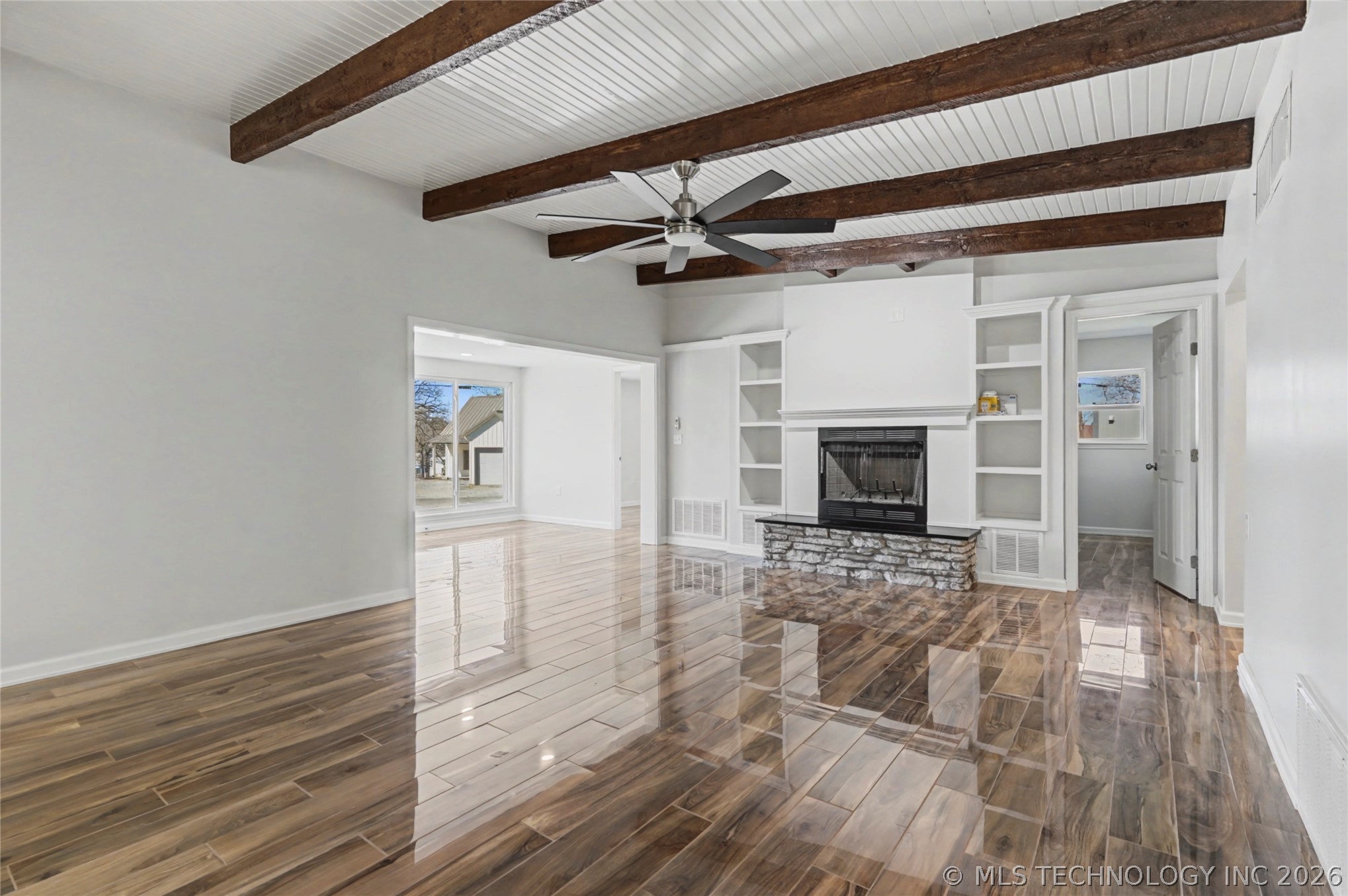 69418 S 325 Road Property Photo 9